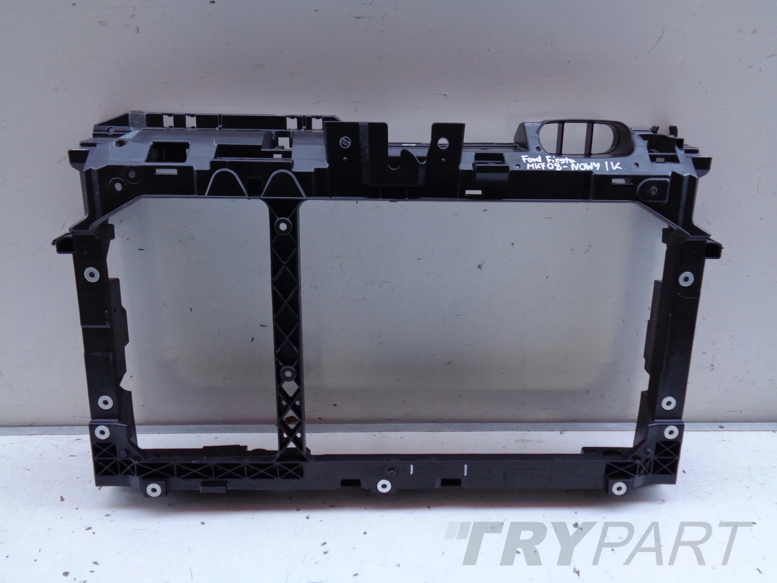 NEW FRONT BUMPER REINFORCEMENT FORD FIESTA MK7 08-