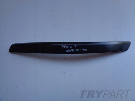 NEW FRONT LEFT BUMPER STRIP VOLVO V70 03-