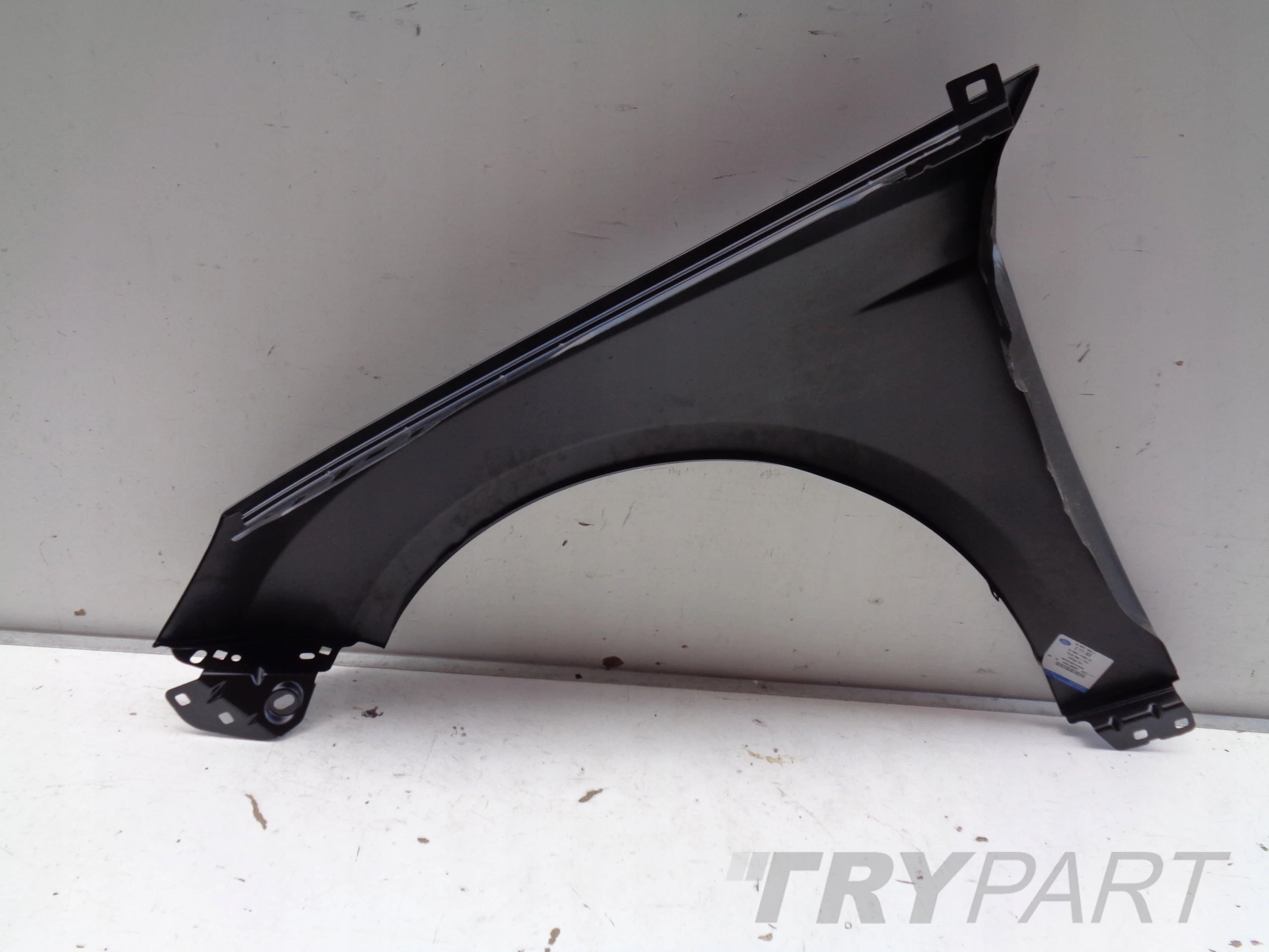 NEW FRONT RIGHT FENDER FORD FOCUS MK3 11- NO. 42043