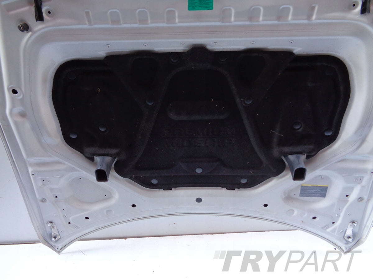 NISSAN GTR ENGINE HOOD ASSEMBLY NO. 48658