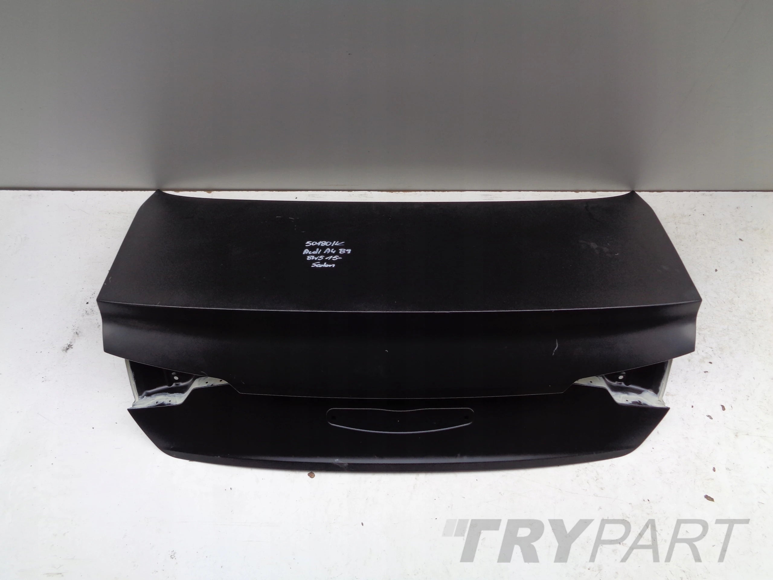 NO-WA- AUDI A4 B9 8W 8W0 8W5 15- SEDAN TRUNK LID NO. 50180