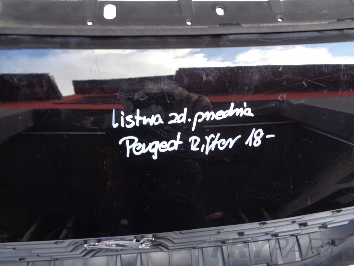 PEUGEOT RIFTER 18- Grille Cover