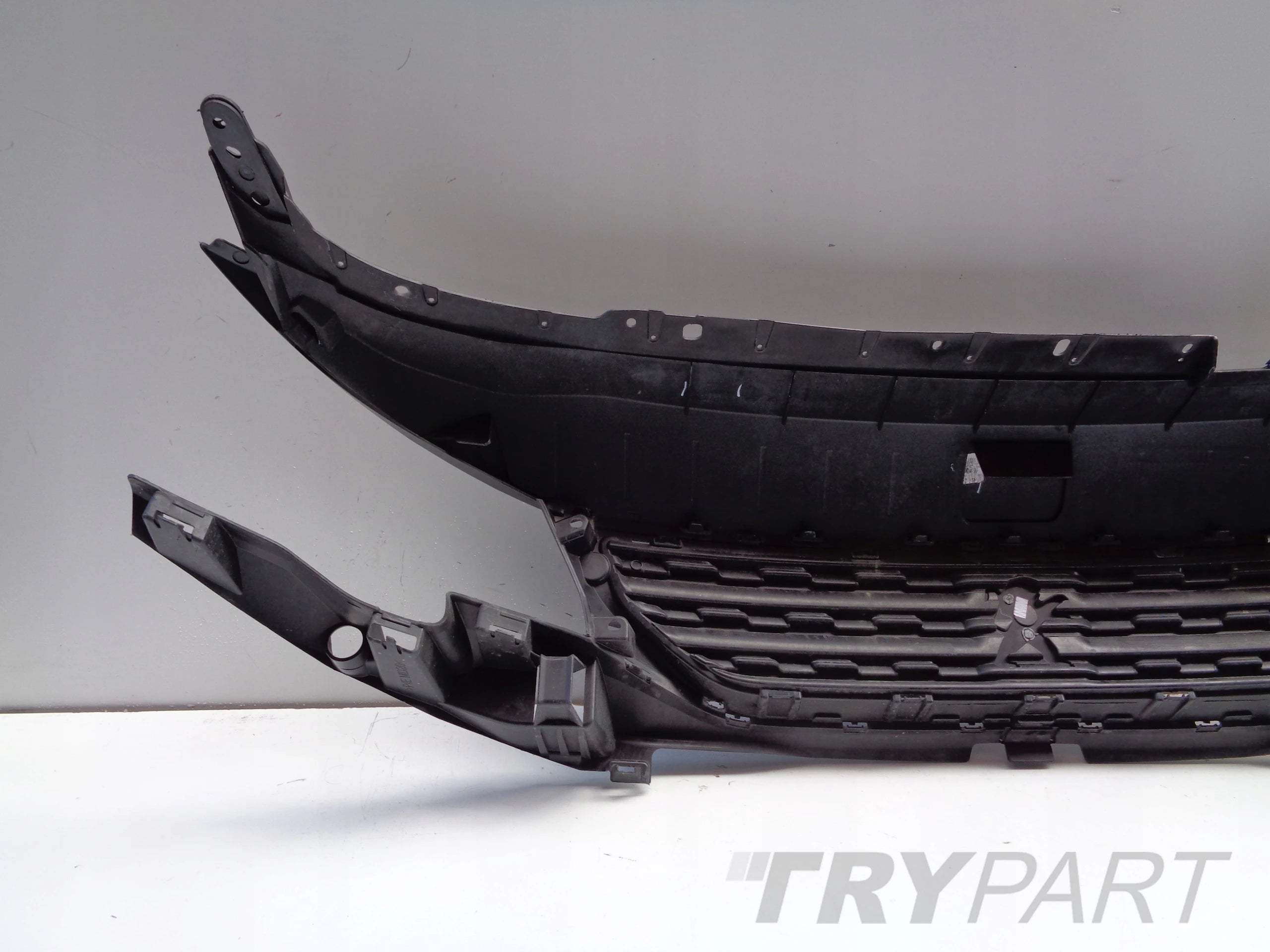 PEUGEOT RIFTER 18- Grille Cover