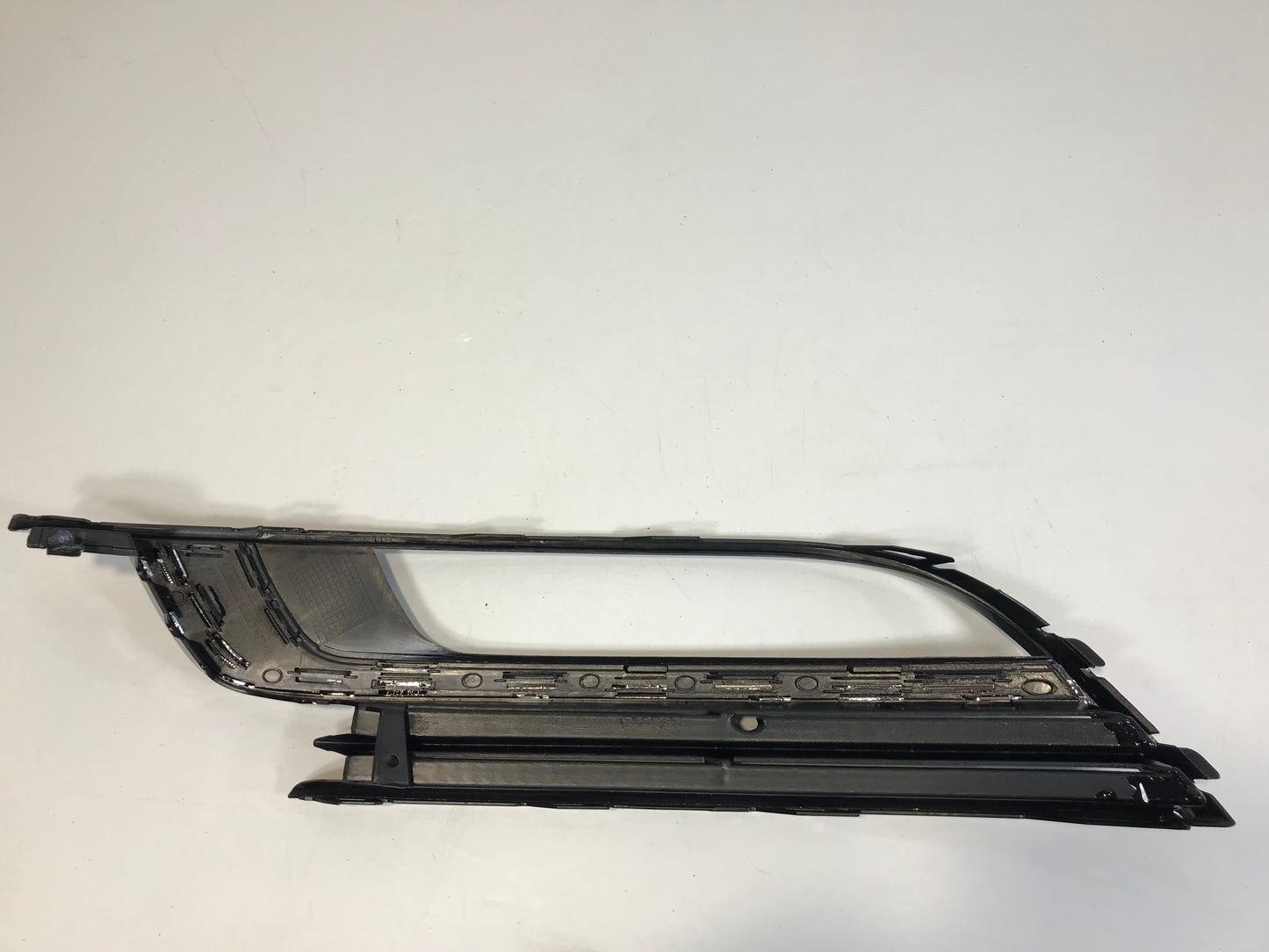 Volkswagen Passat CC (358) 2011 - 2017  NEW Front Bumper Grille Right Side 3C8853666, 35D853666