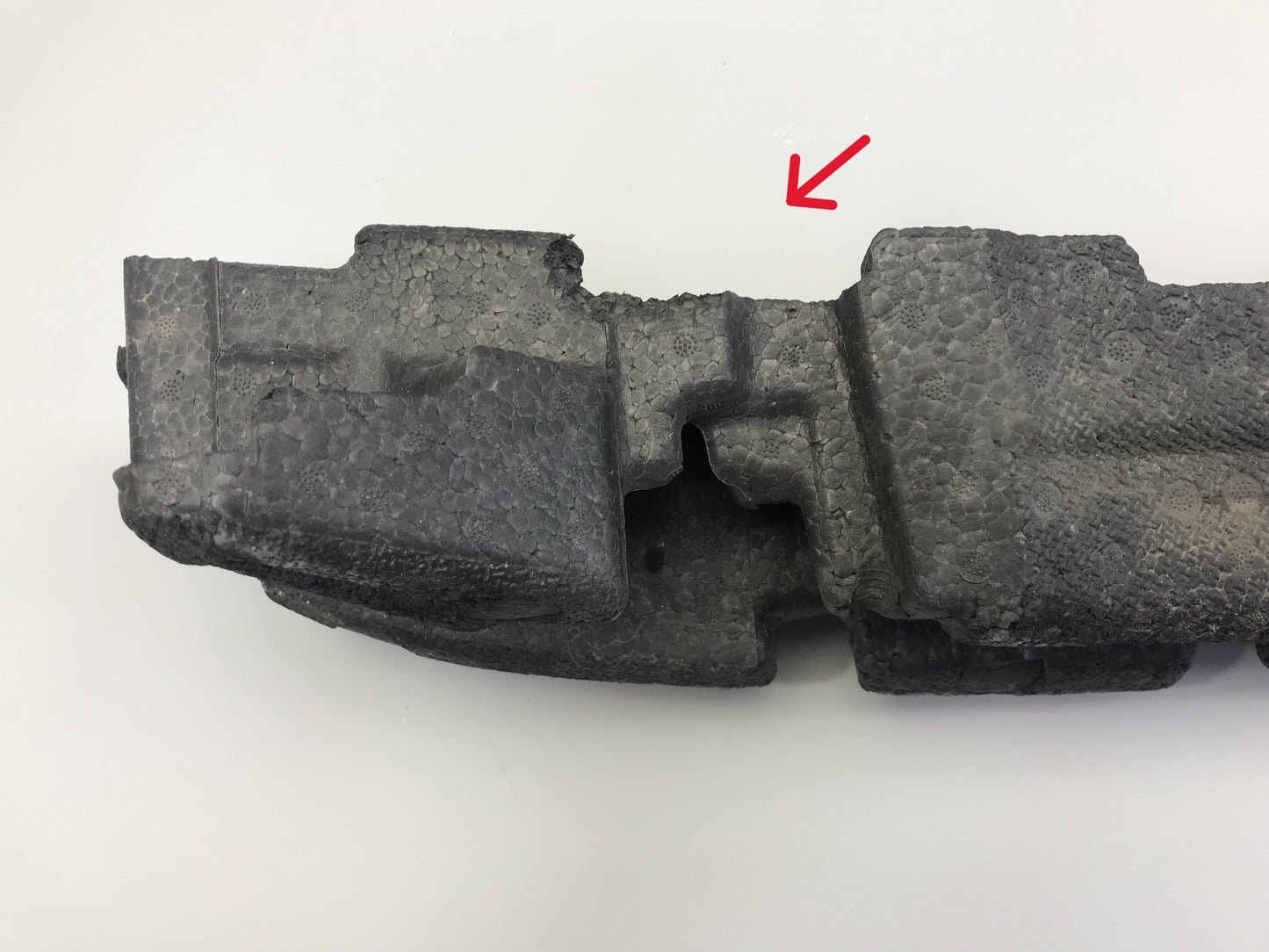 Hyundai Tucson 2015-2018 Front bumper, reinforcement bar foam impact  absorber OEM: 86520D7000