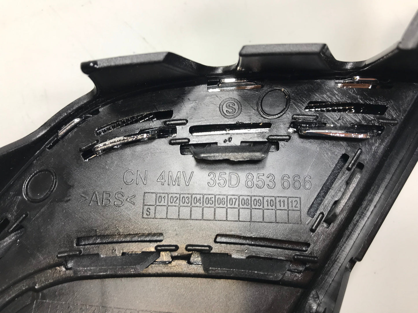 Volkswagen Passat CC (358) 2011 - 2017  NEW Front Bumper Grille Right Side 3C8853666, 35D853666