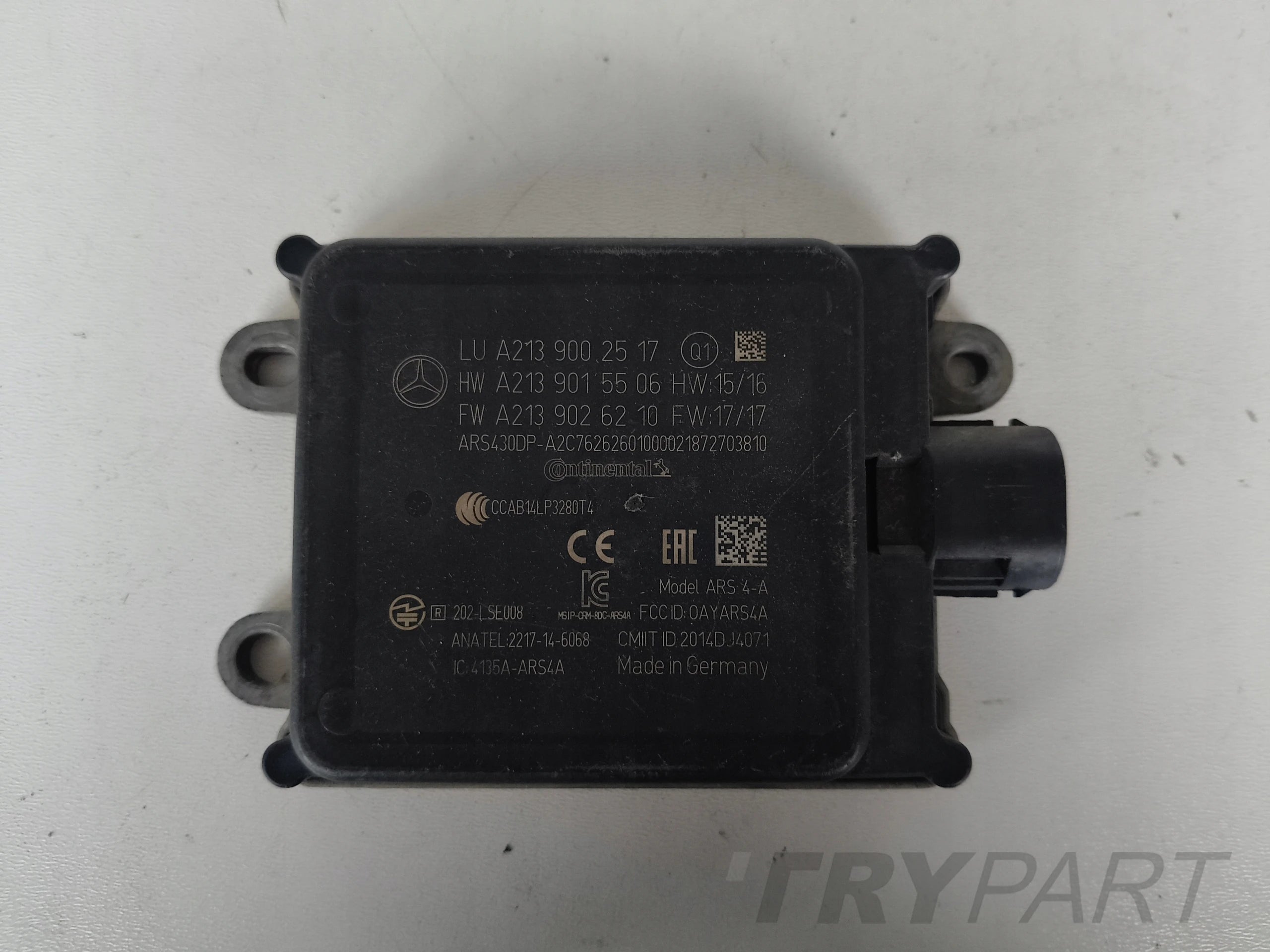 RADAR DISTRONIC ACC SENSOR MERCEDES A2139002517