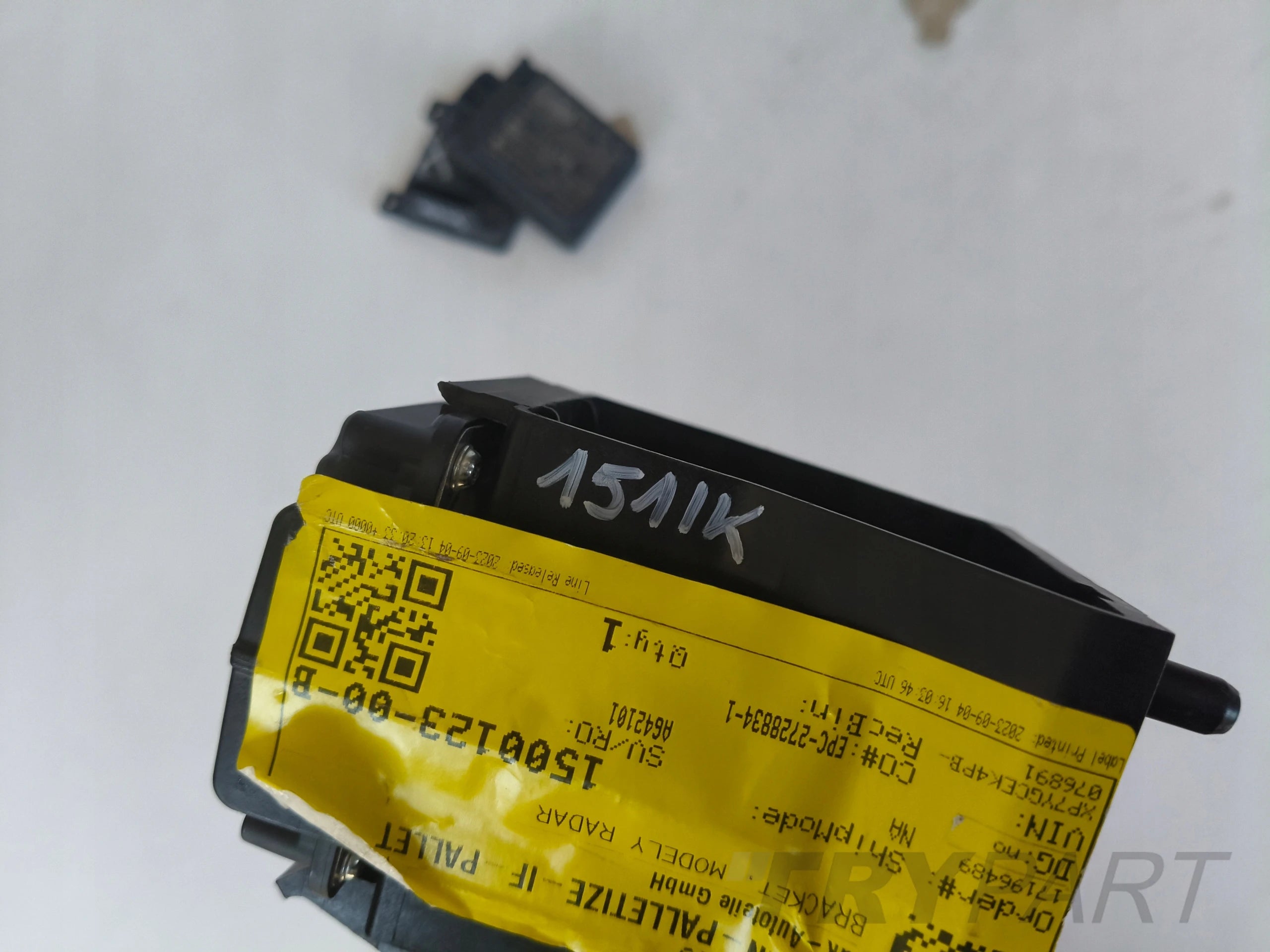 RADAR DISTRONIC ACC SENSOR TESLA 1108647