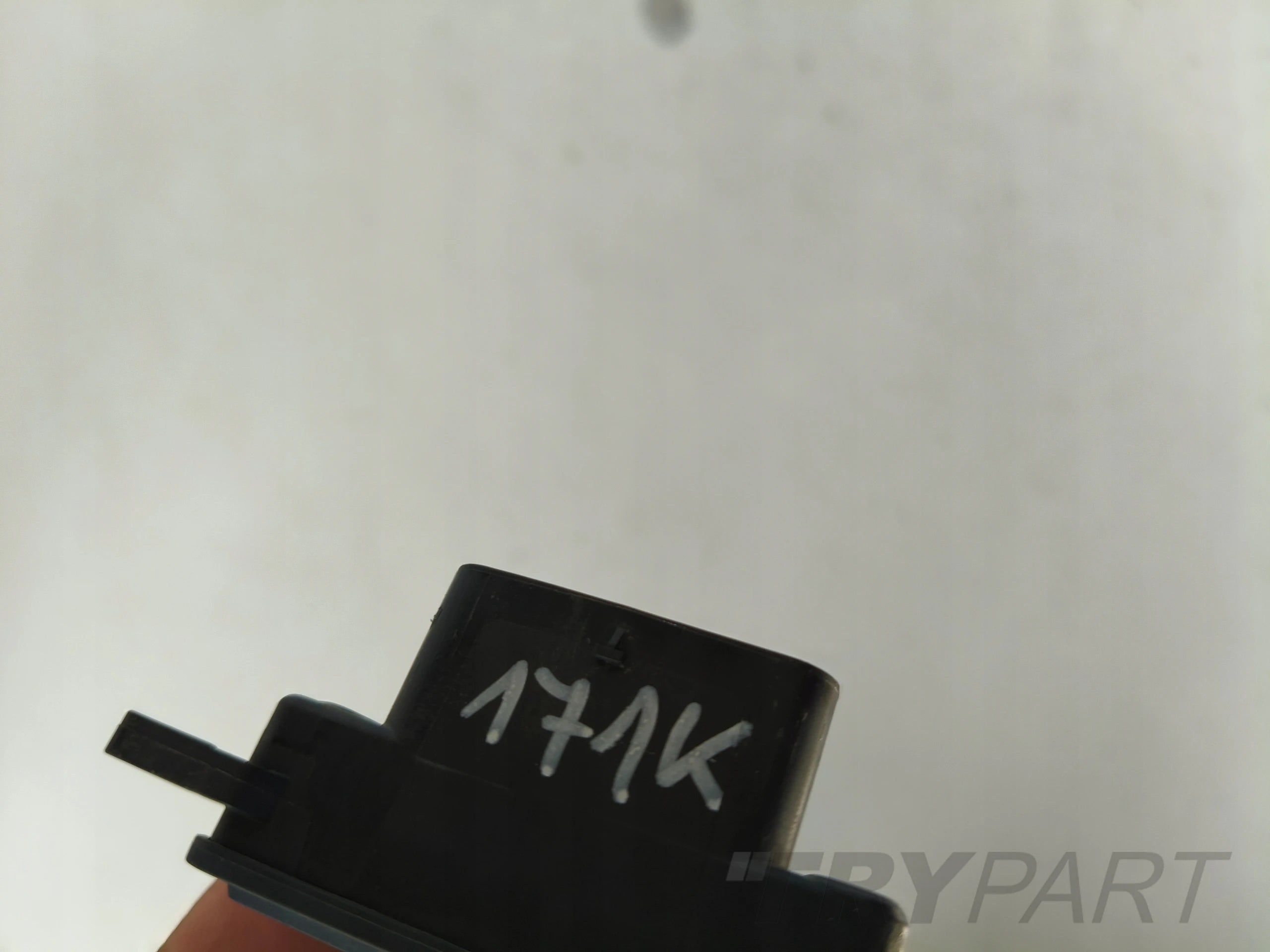 RADAR DISTRONIC ACC SENSOR VW AUDI SKODA 5WA907561