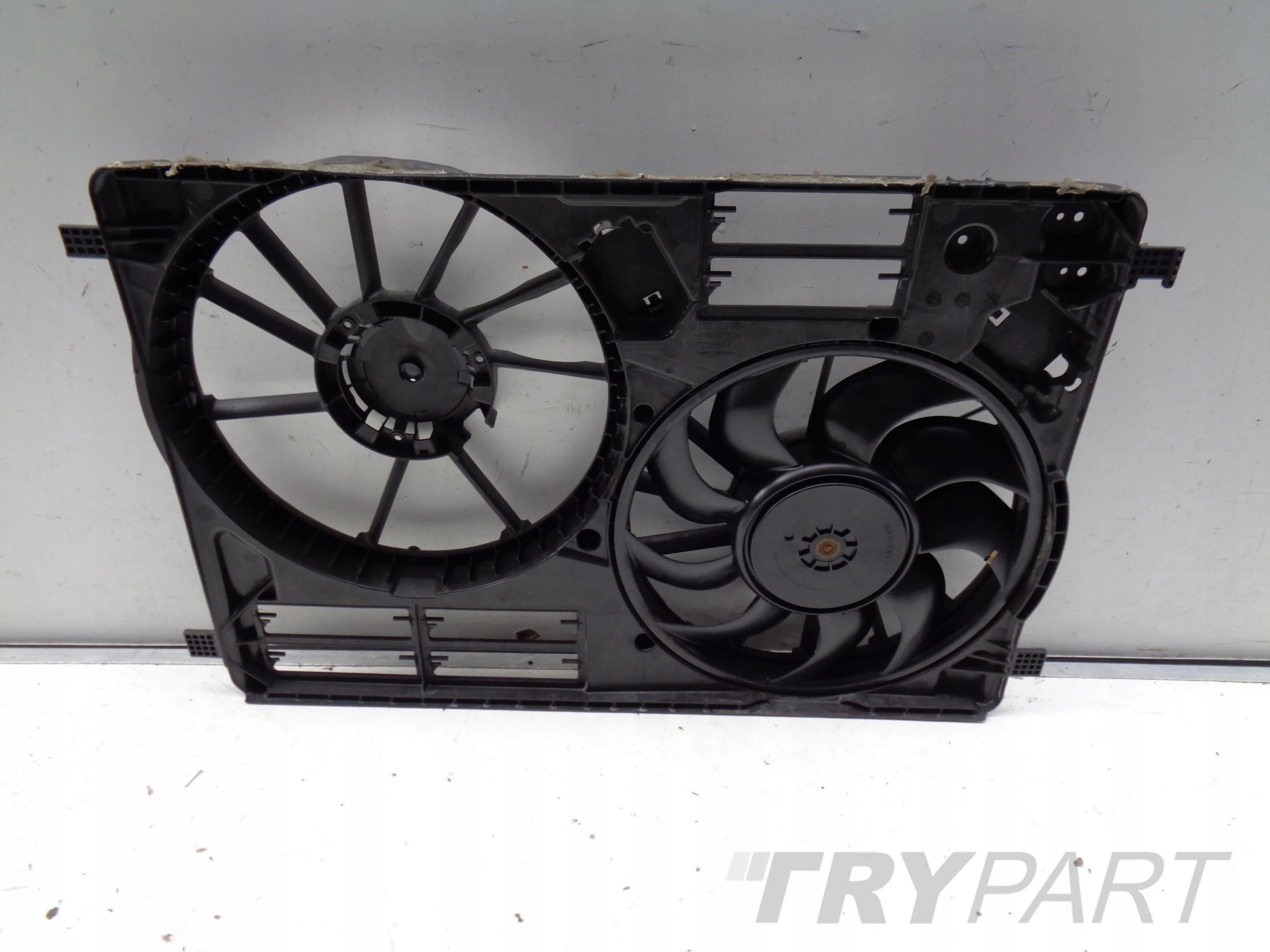 RADIATOR FAN HOUSING FORD KUGA MK2 16- FACELIFT