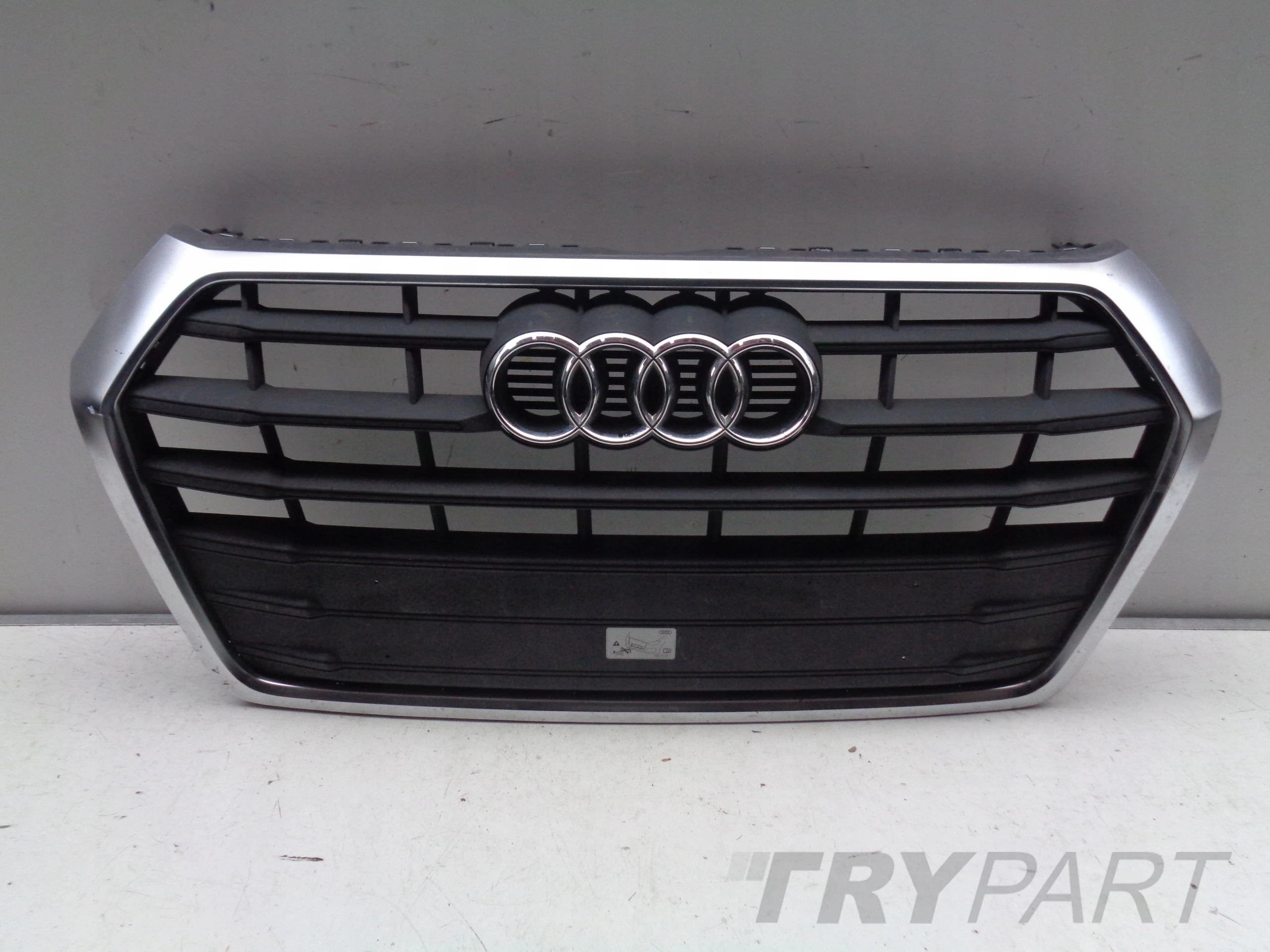 Radiator Grille AUDI Q5 80A 16-20