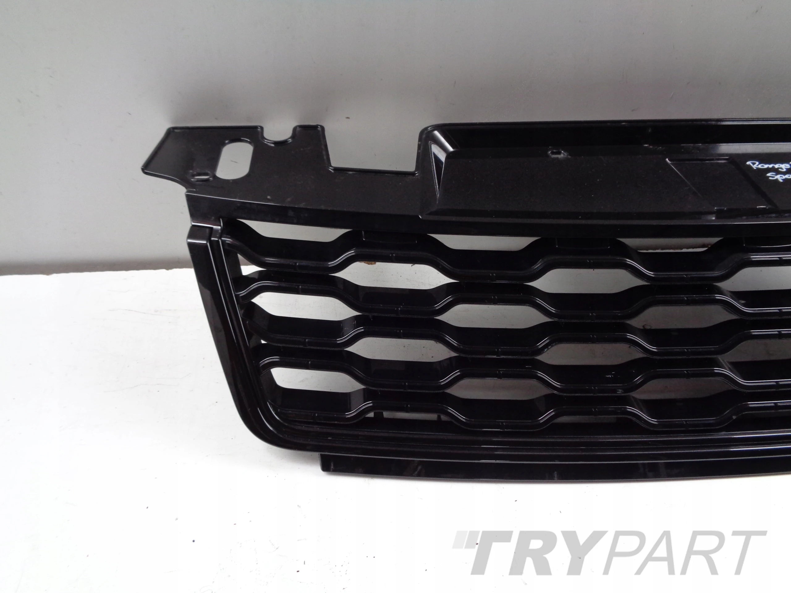 RANGE ROVER SPORT L494 18- LIFT GRILLE COVER