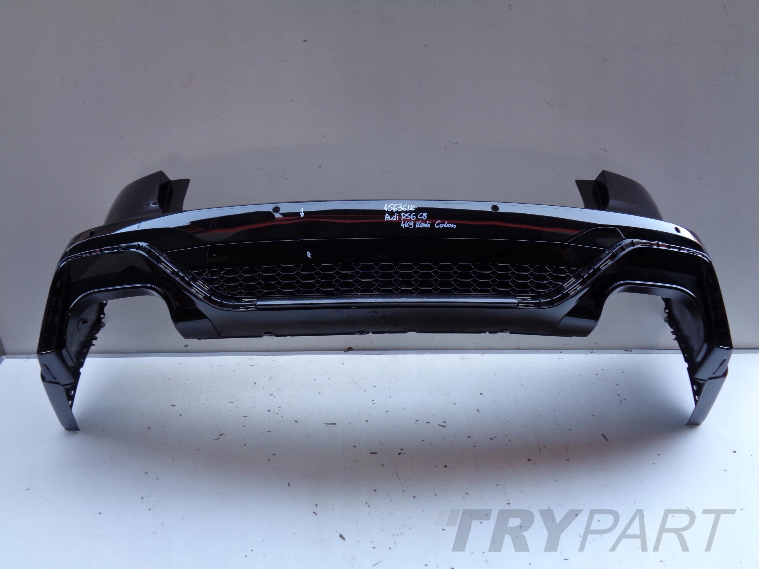 REAR BUMPER AUDI RS6 C8 4K 4K0 CARBON NO. 45636