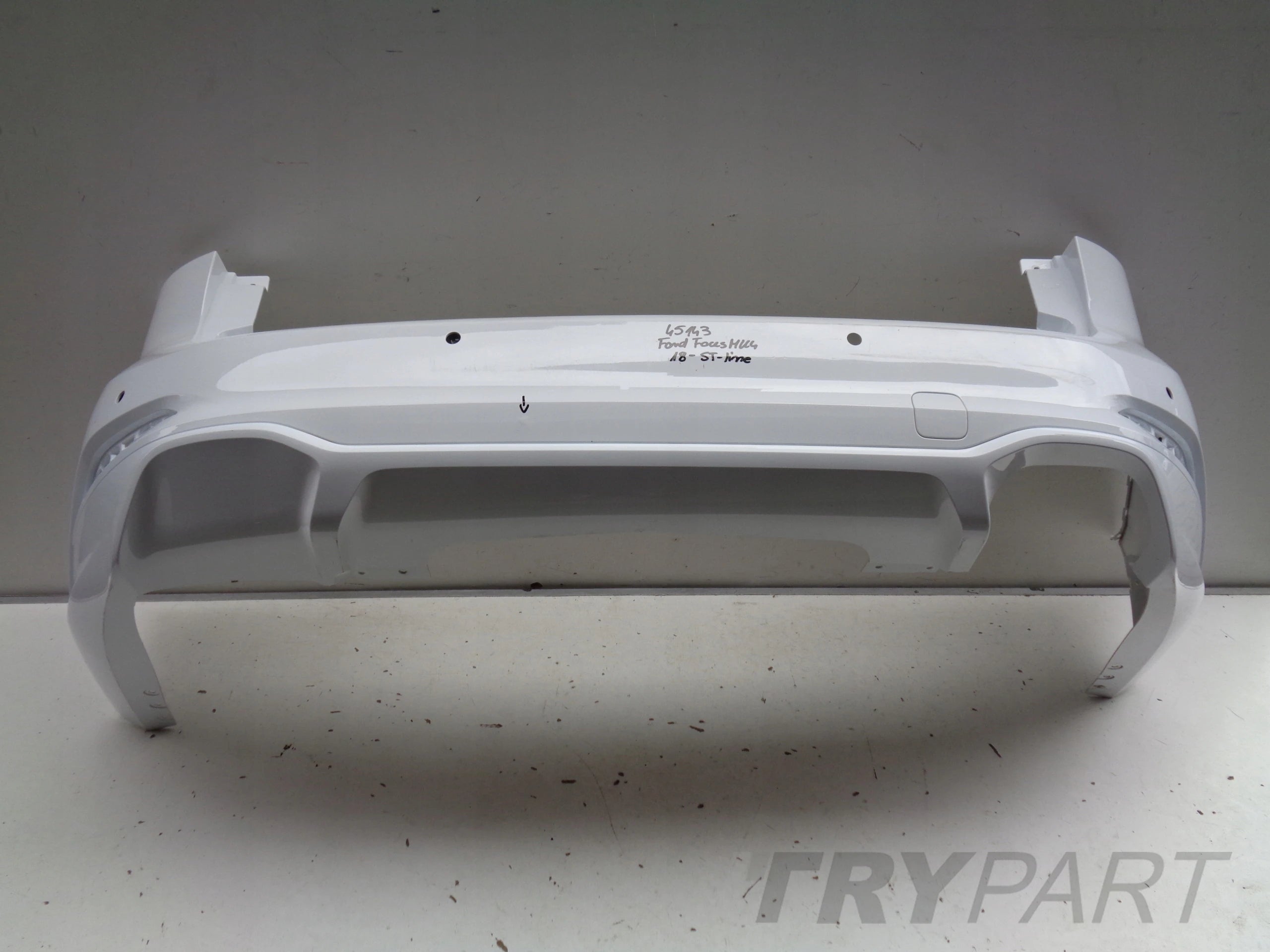 REAR BUMPER FORD FOCUS MK4 18- ESTATE ST-LINE NO. 45143
