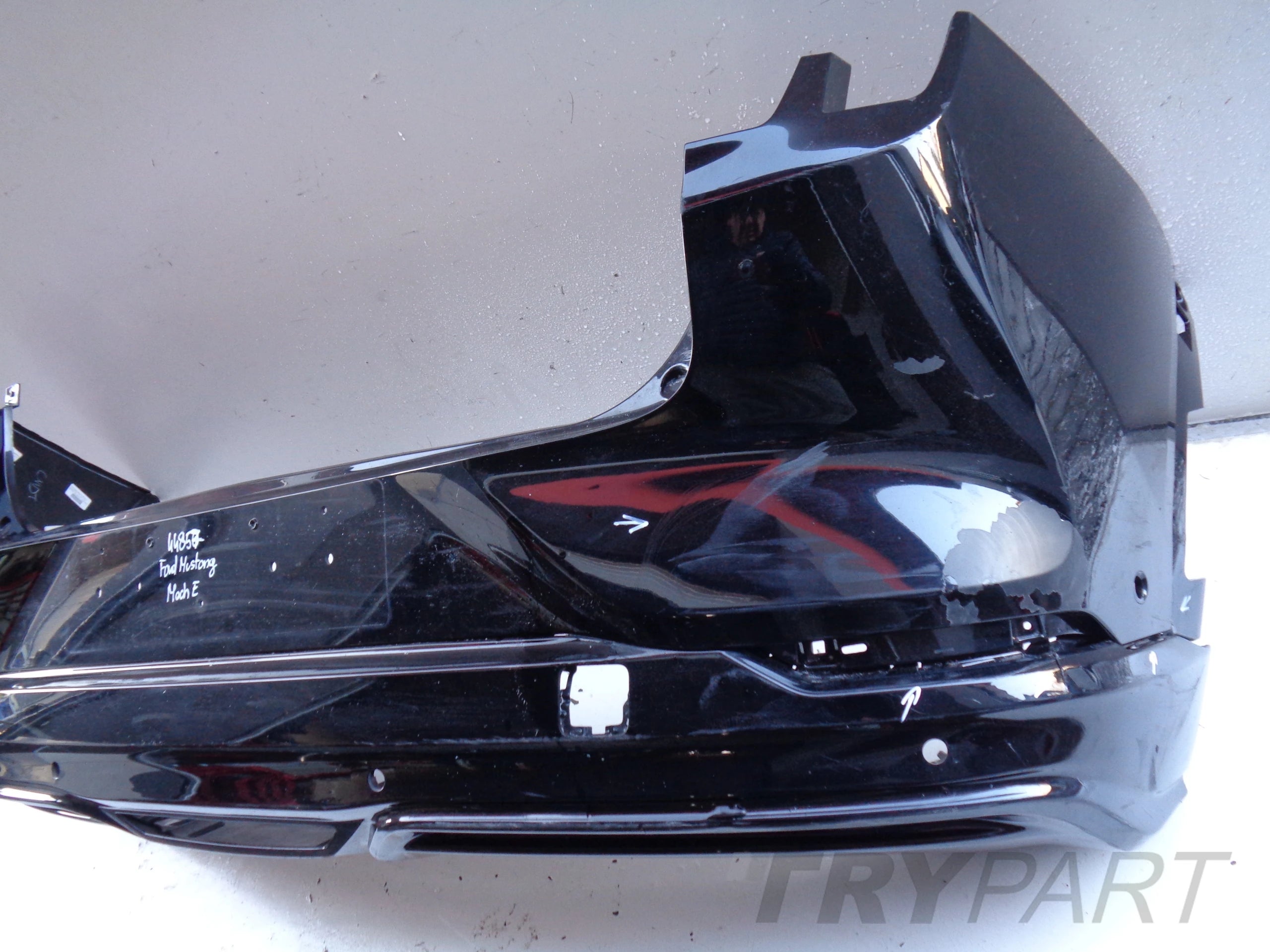 REAR BUMPER FORD MUSTANG MACH E 21- GT NO. 44857
