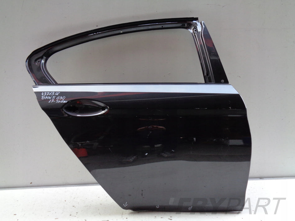REAR RIGHT DOOR BMW 5 G30 17- SEDAN NO. 43713
