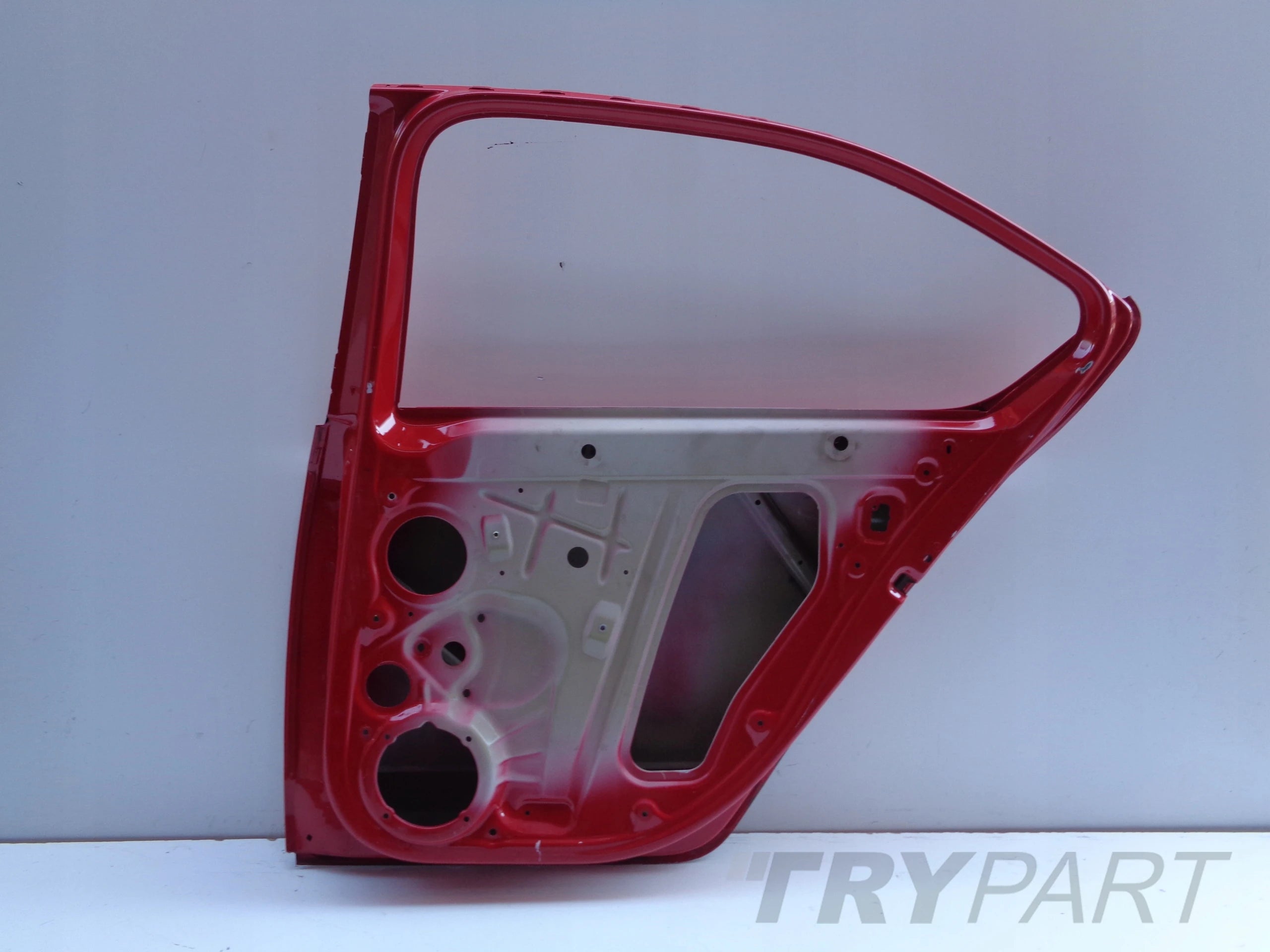 REAR RIGHT DOOR SKODA OCTAVIA III 3 5E5 12- SEDAN NO. 47163