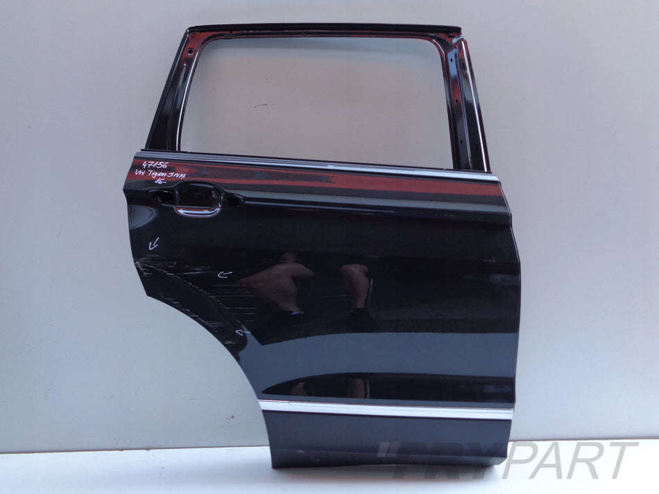REAR RIGHT DOOR VW TIGUAN II 5NA 16- NO. 47156
