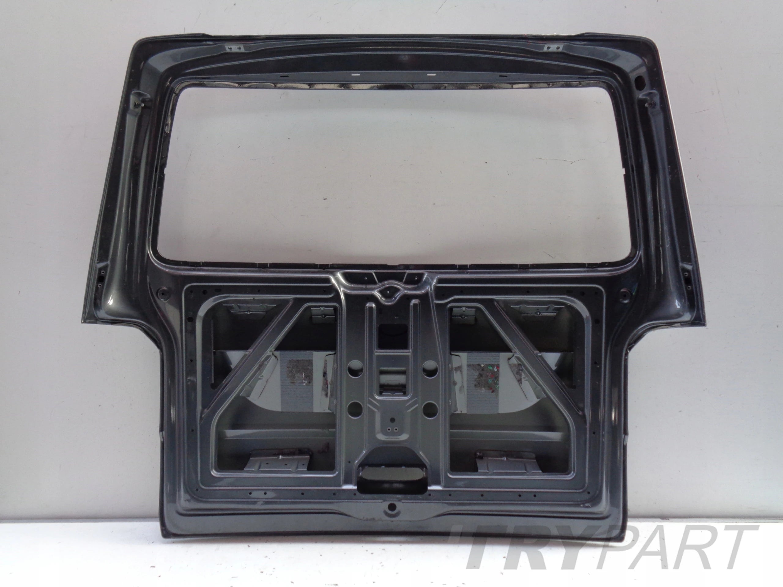 REAR TAILGATE VW T6 7E 7E0 15- MULTIVAN NO. 45670
