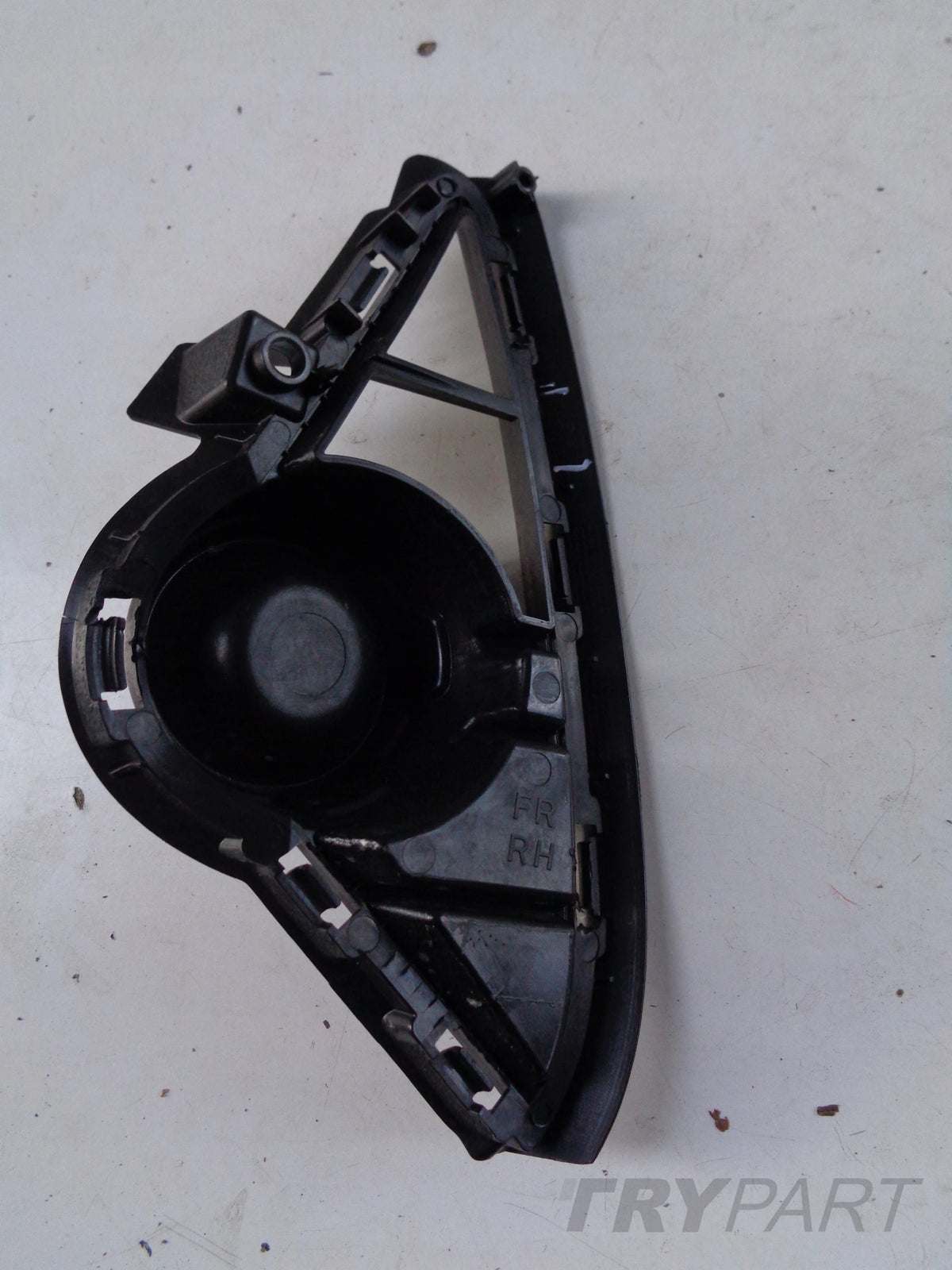 RIGHT BUMPER GRILLE HYUNDAI I10 III 19-