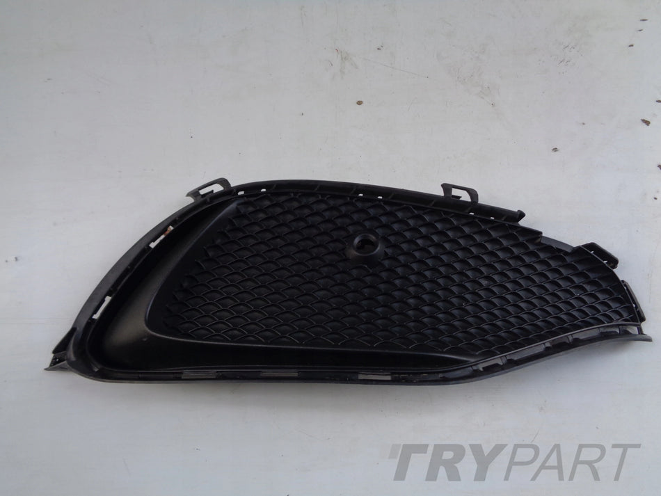 RIGHT BUMPER GRILLE MERCEDES A-CLASS W176 15- LIFT AMG