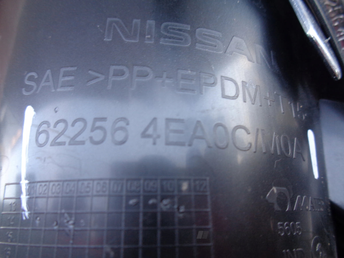 RIGHT BUMPER GRILLE NISSAN QASHQAI 13-17
