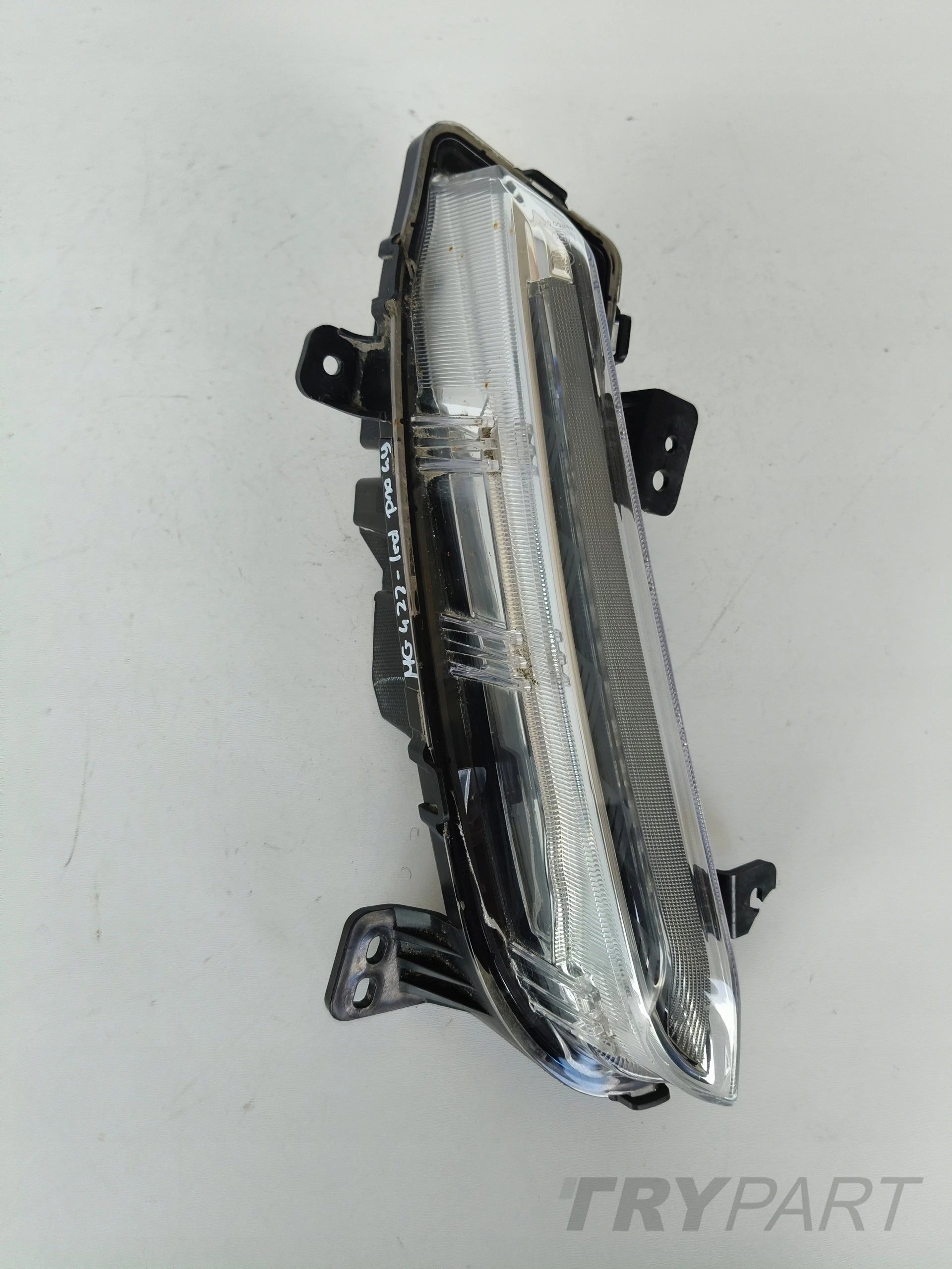 RIGHT FOG LIGHT MG4 MG4 22- LED DRL