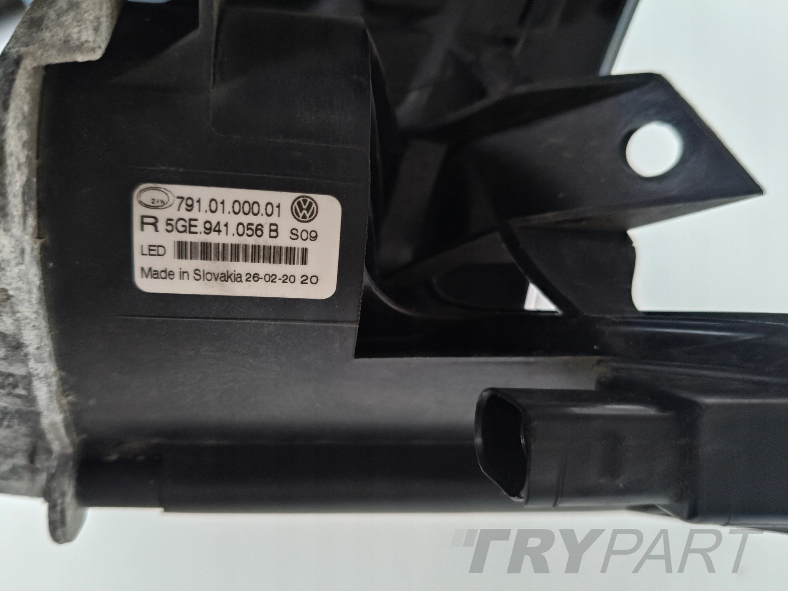 RIGHT FOG LIGHT VW GOLF VII 7 GTE 5G 5G0 5GE LED