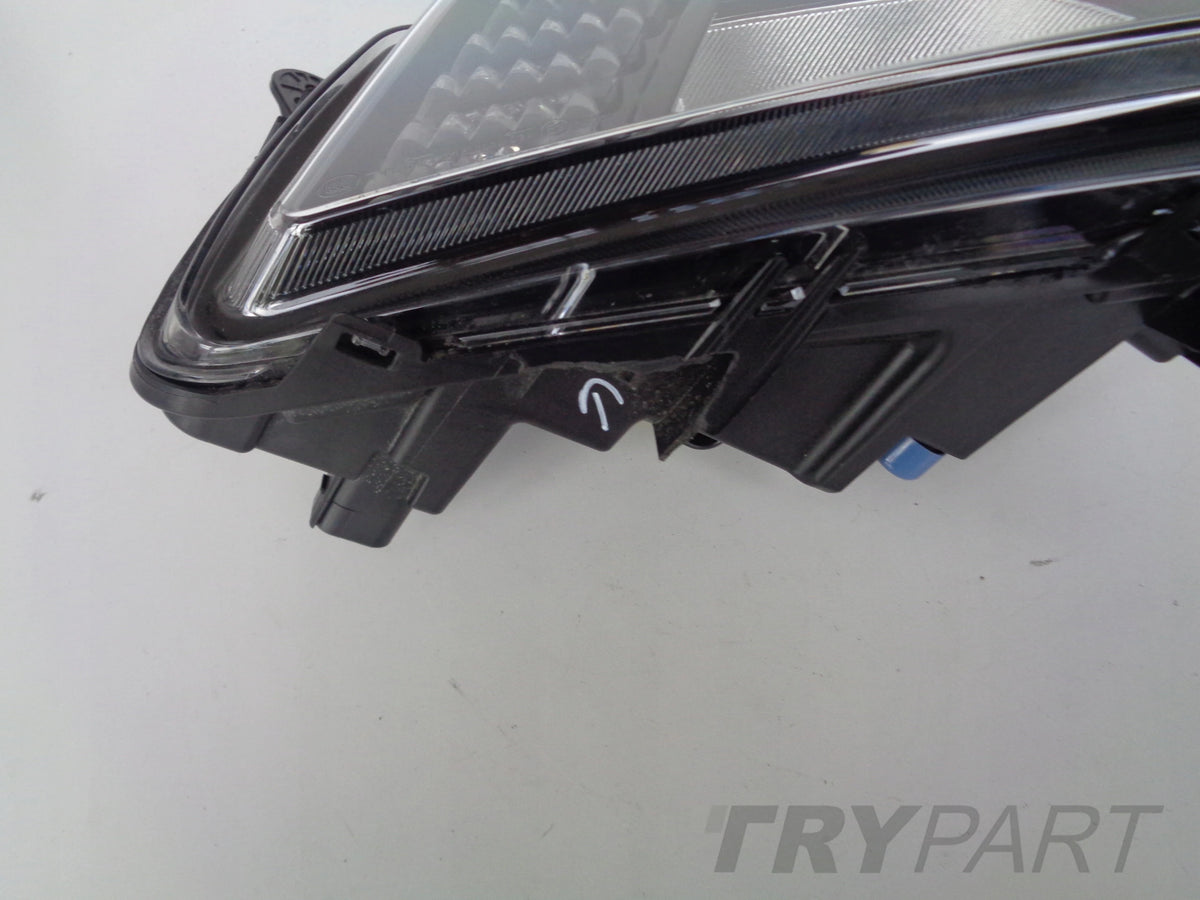 RIGHT FOG LIGHT VW POLO 2G 2G0 17- LED