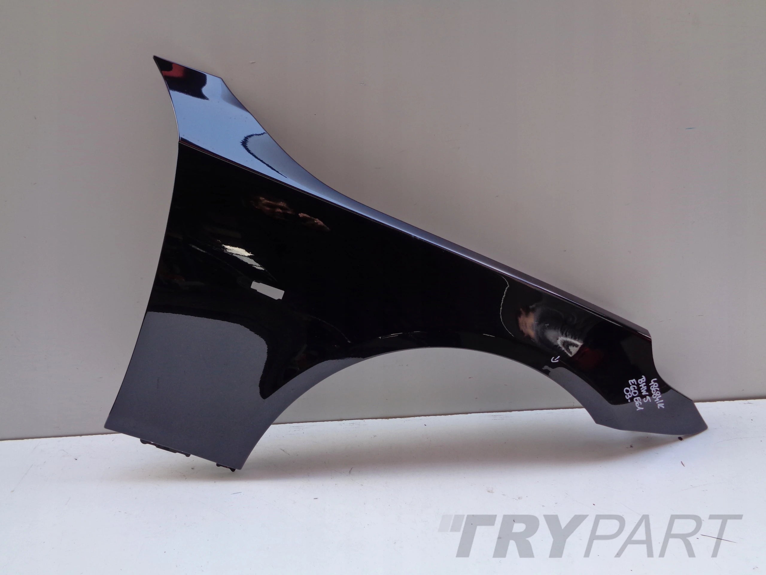RIGHT FRONT FENDER BMW 5 E60 E61 03- NR 48684