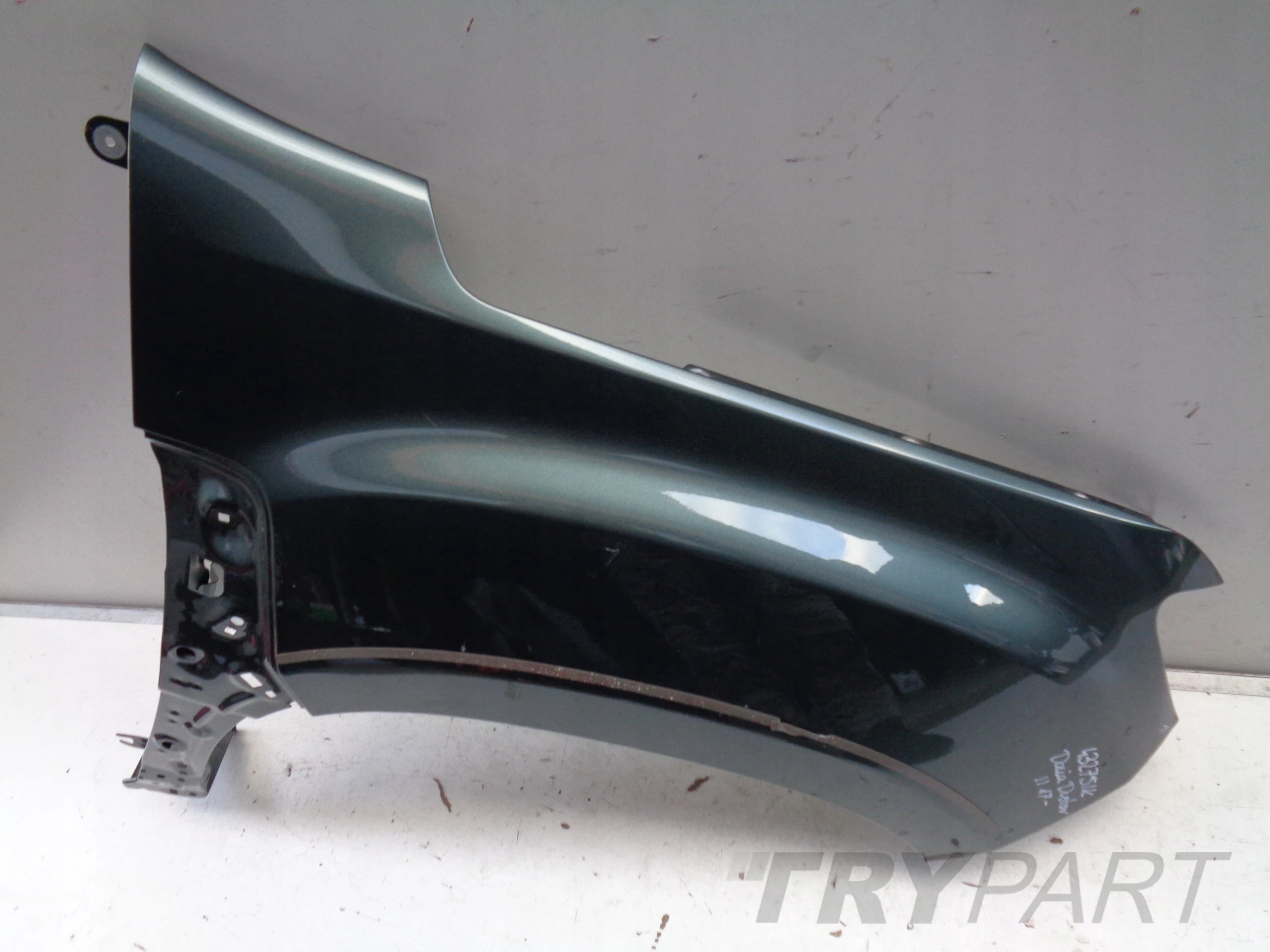 RIGHT FRONT FENDER DACIA DUSTER II 17- NO. 43275
