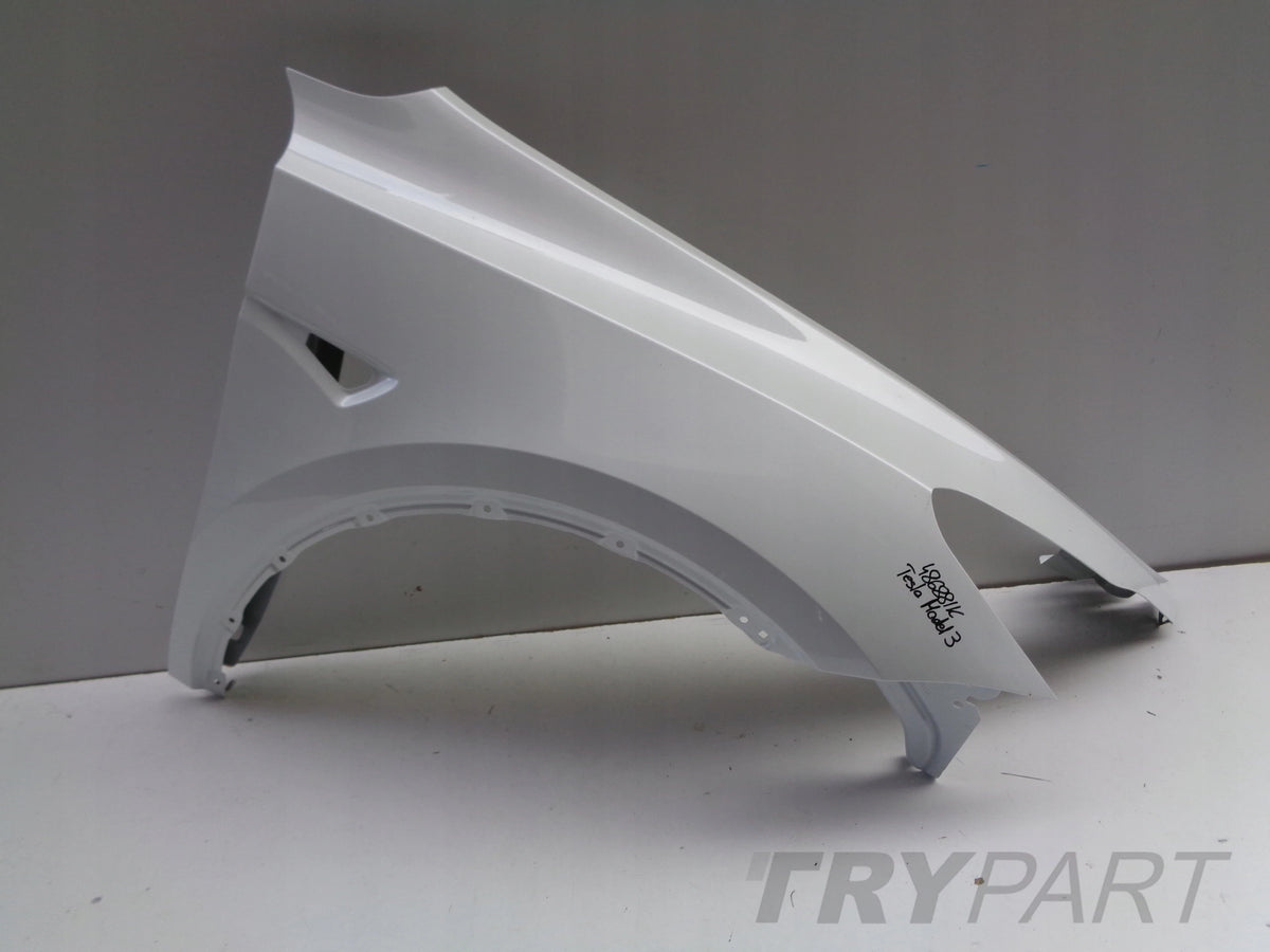 RIGHT FRONT FENDER FOR TESLA MODEL Y NO. 48688
