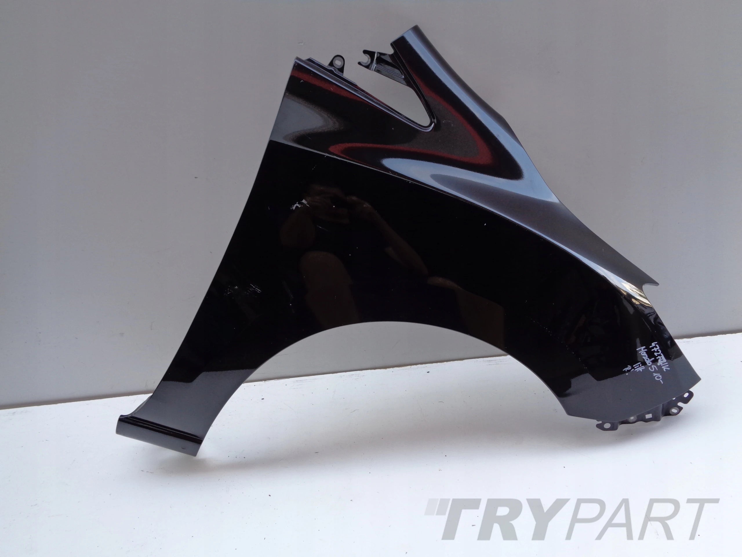 RIGHT FRONT FENDER MAZDA 5 10- LIFT NO. 47277