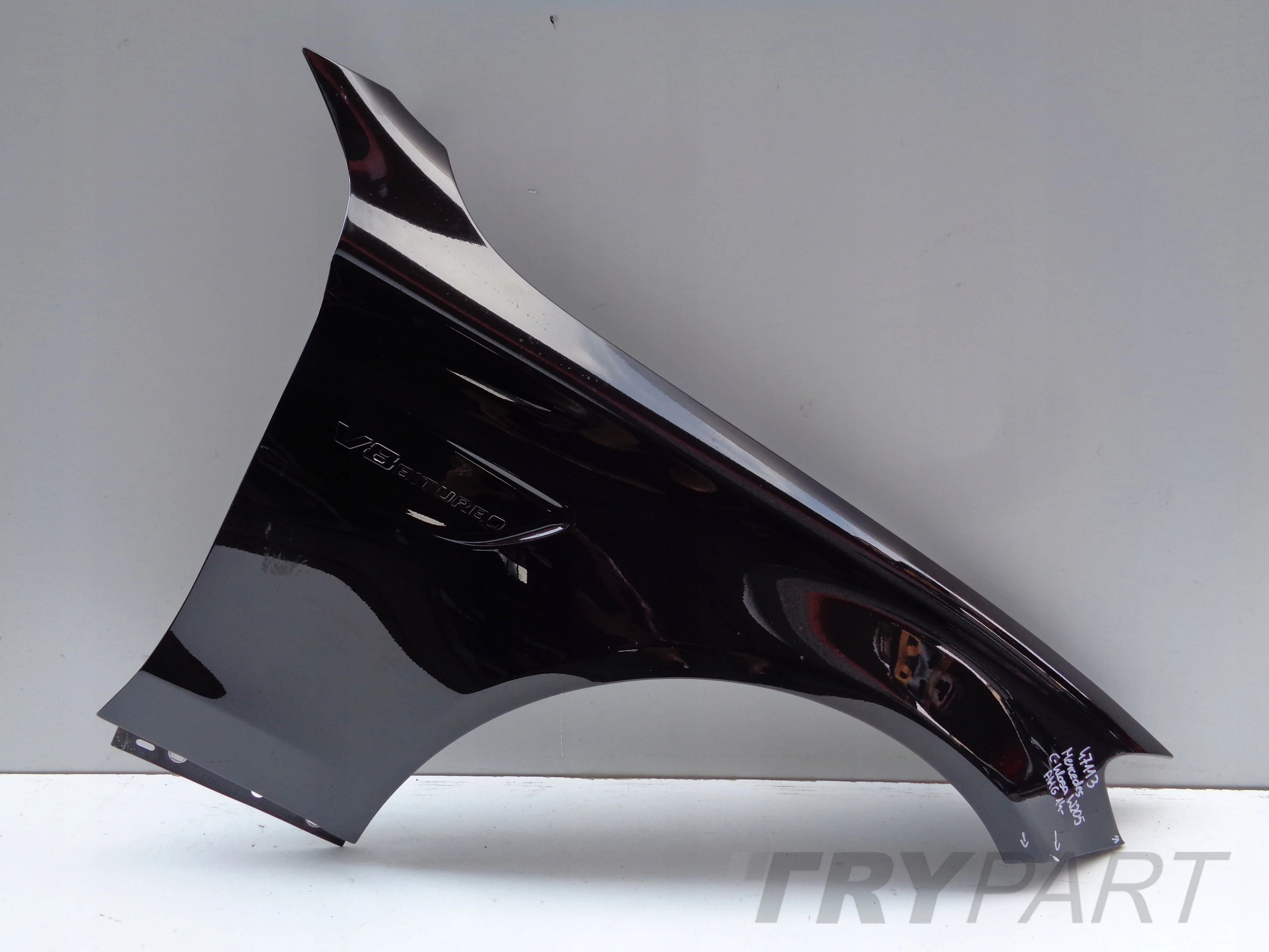 RIGHT FRONT FENDER MERCEDES C-CLASS W205 14- AMG NO. 47113