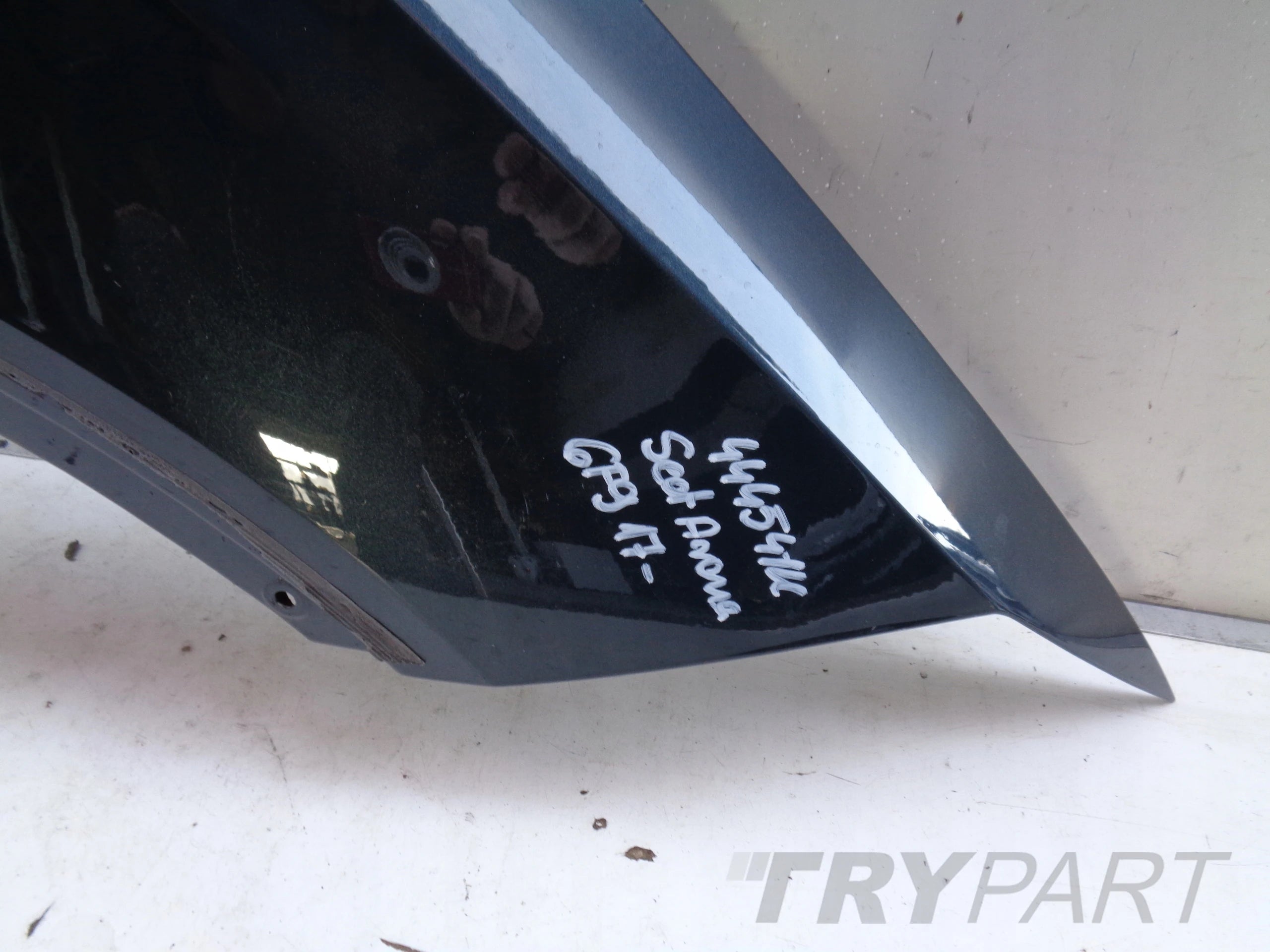 RIGHT FRONT FENDER SEAT ARONA 6F9 17- NO. 44454