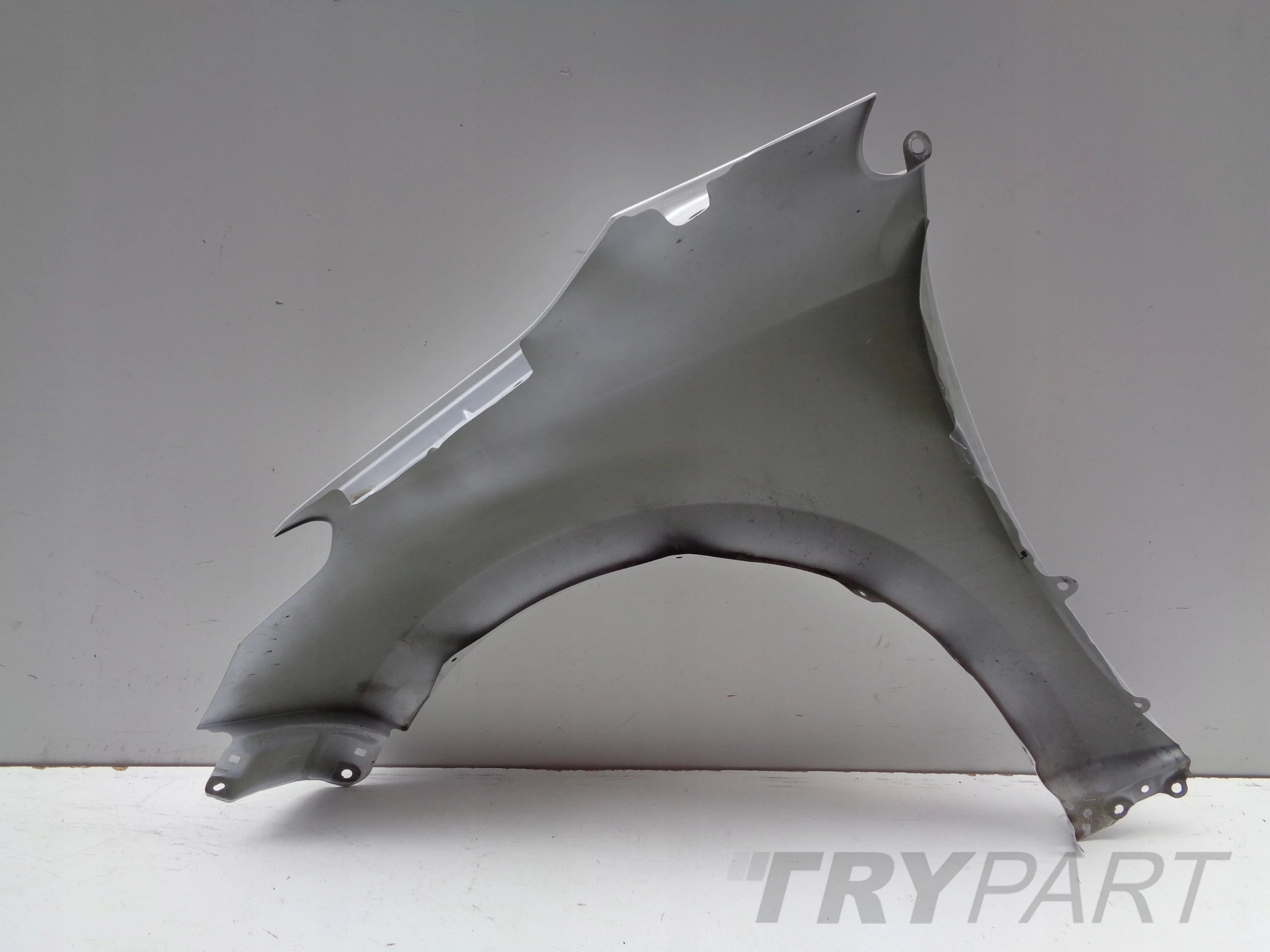 RIGHT FRONT FENDER TOYOTA YARIS IV 20- NO. 47556