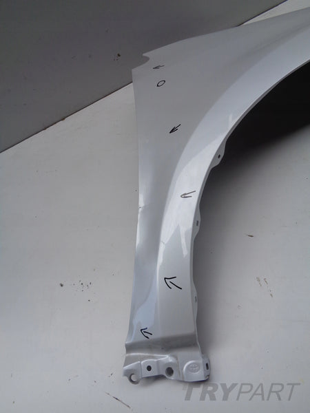 RIGHT FRONT FENDER TOYOTA YARIS IV 20- NO. 47556