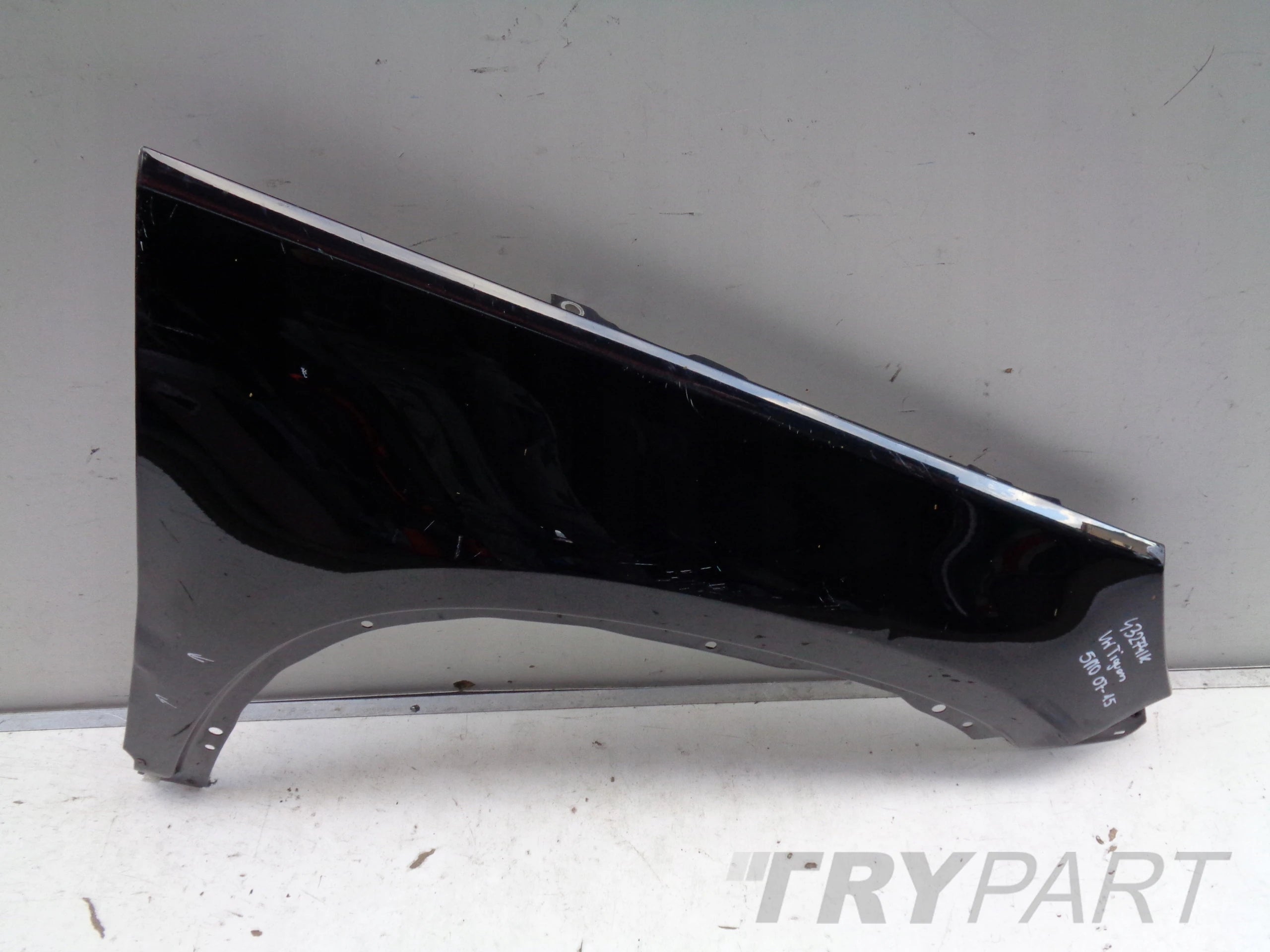RIGHT FRONT FENDER VW TIGUAN 5N 5N0 07-15 NR 43274