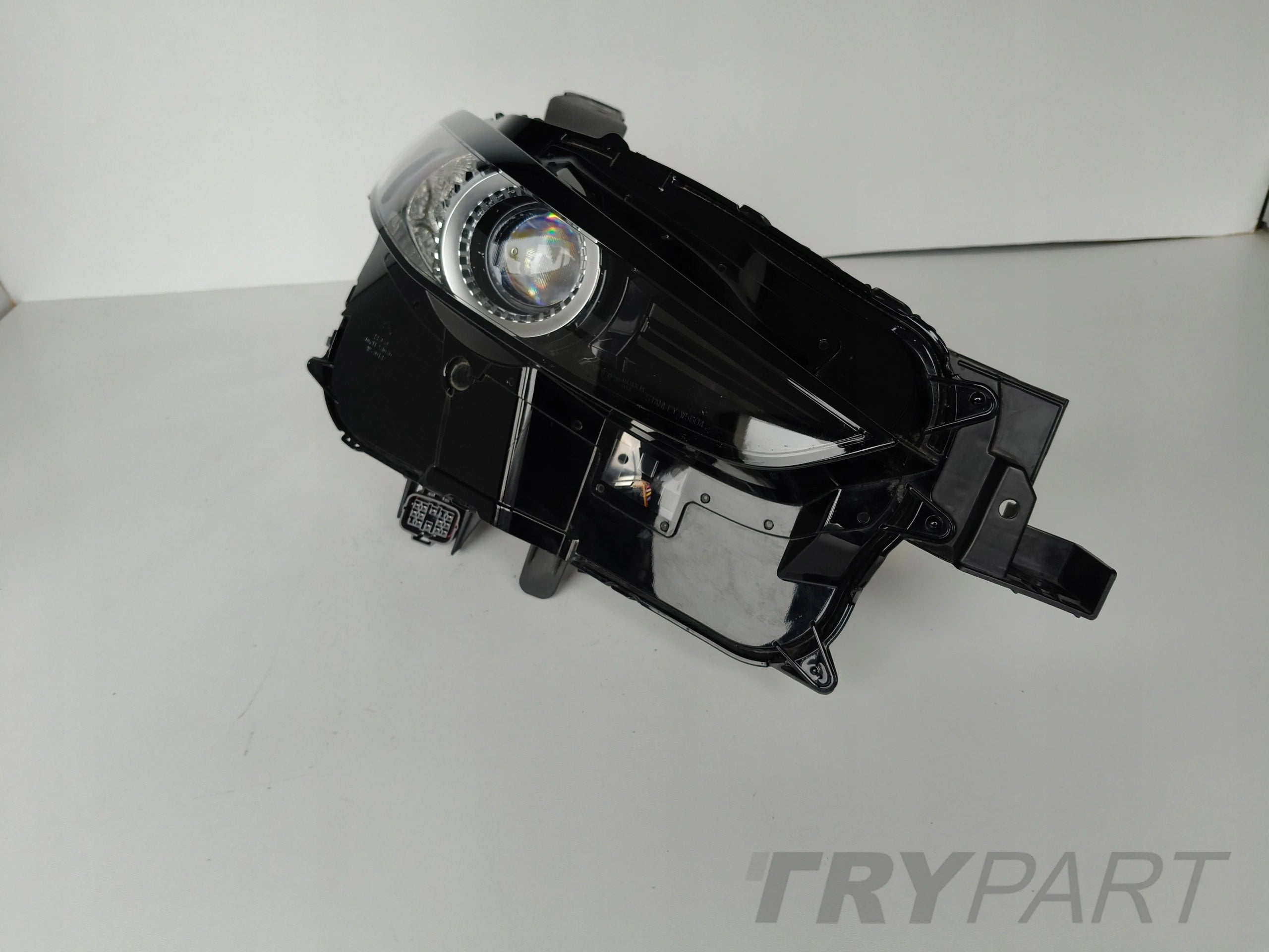 RIGHT HEADLAMP REFLECTOR MAZDA CX30 19- FULL LED 12 PIN