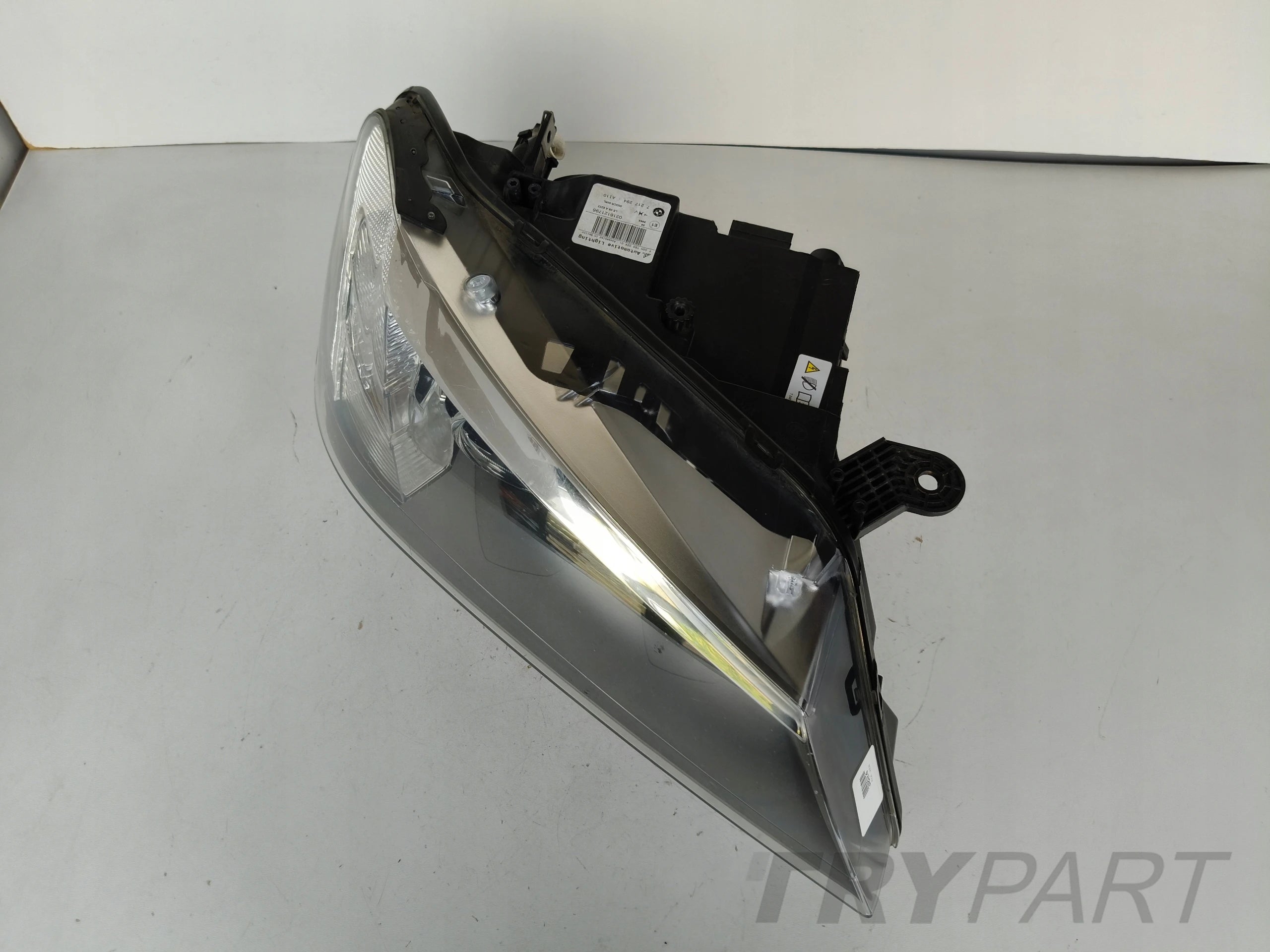 RIGHT HEADLIGHT BMW X3 F25 10-14 XENON LED NON-ADAPTIVE
