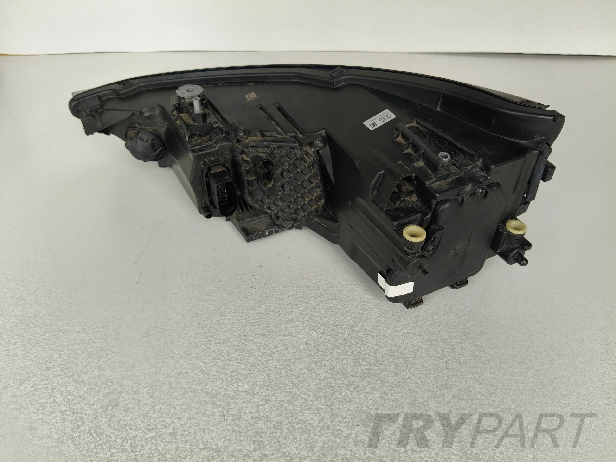 RIGHT HEADLIGHT FOR AUDI A1 8X 8XA 14- FACELIFT