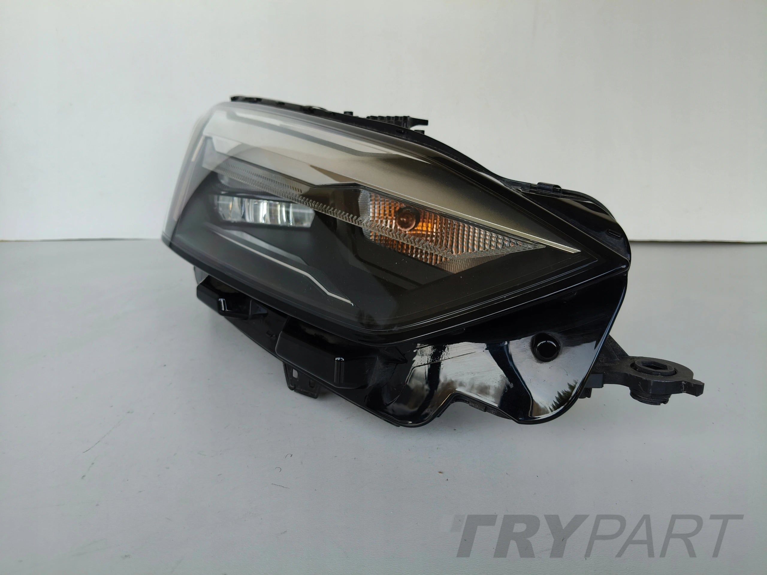 RIGHT HEADLIGHT FOR AUDI A5 II 8W6 19- FACELIFT FULL LED