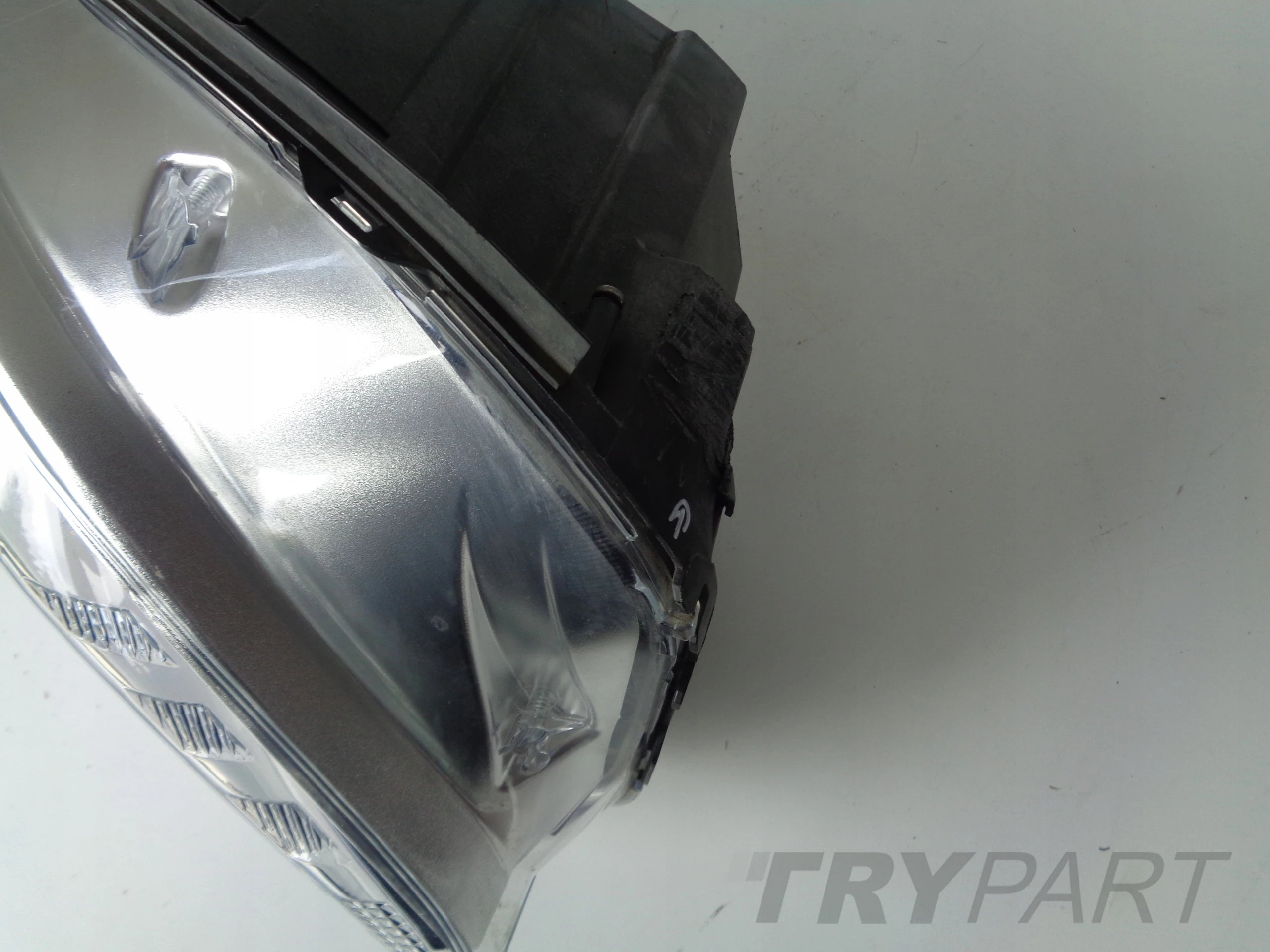 RIGHT HEADLIGHT FOR PEUGEOT EXPERT TRAVELLER 16- XENON