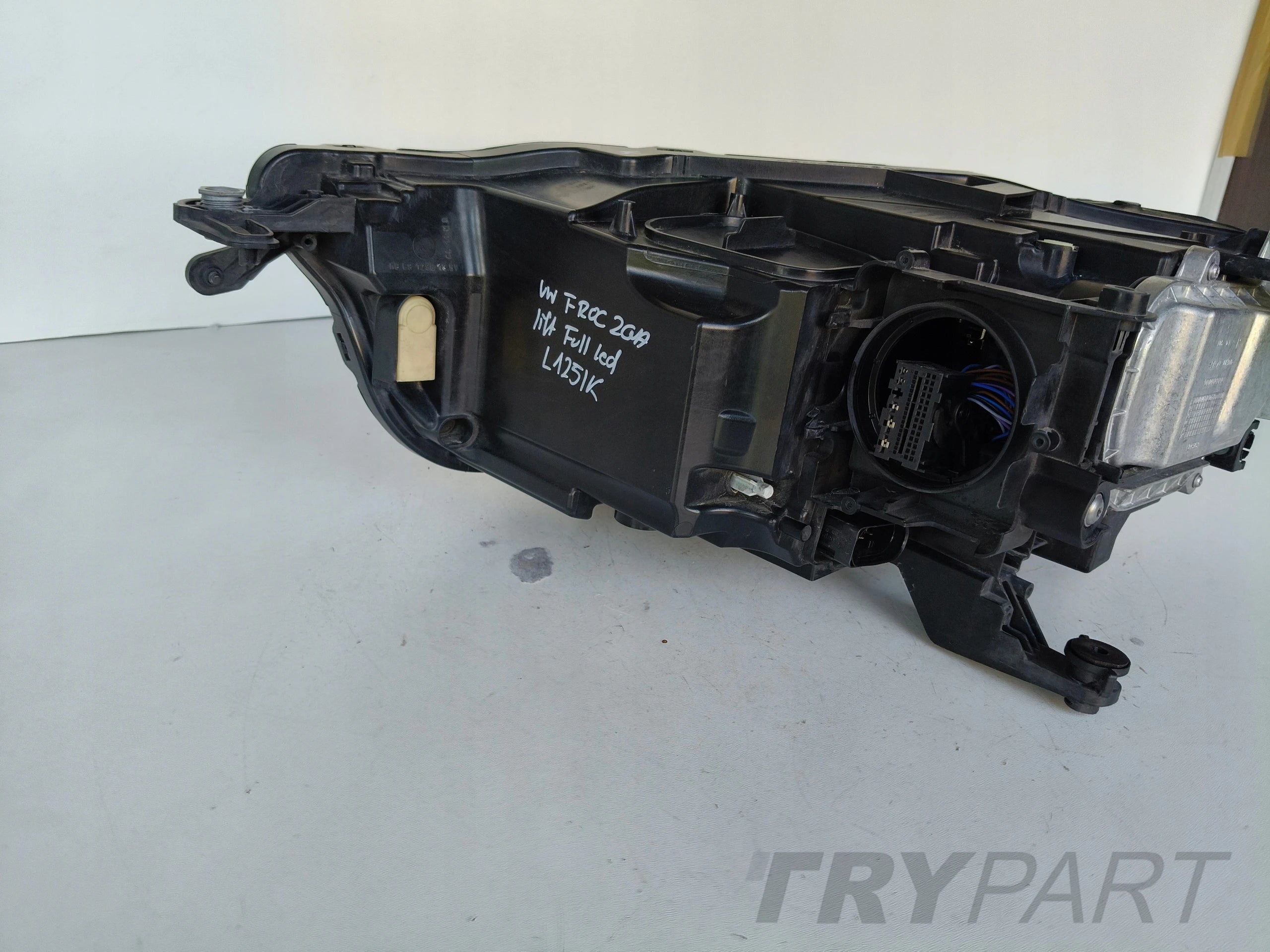 RIGHT HEADLIGHT FOR VW T-ROC 2GA 21- FACELIFT FULL LED IQ LIGHT