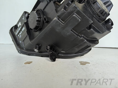 RIGHT HEADLIGHT HYUNDAI BAYON 21-