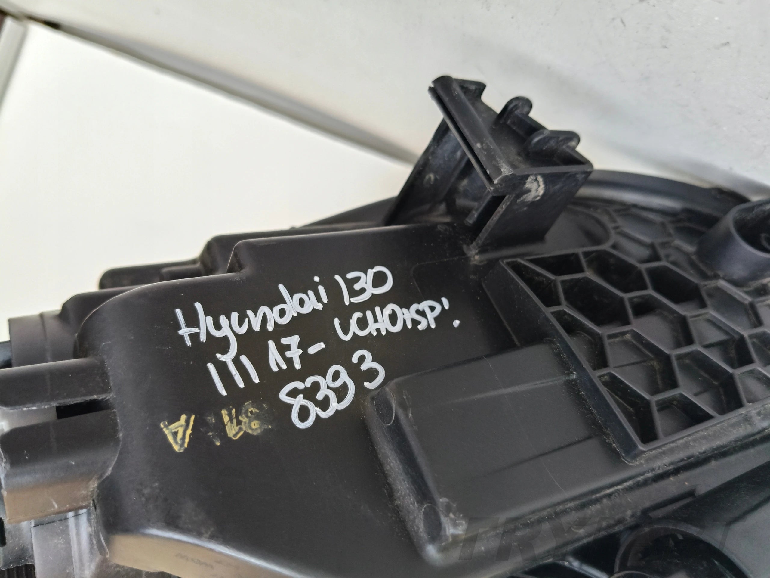 RIGHT HEADLIGHT HYUNDAI I30 III 17- WITH CORNERING LIGHTS