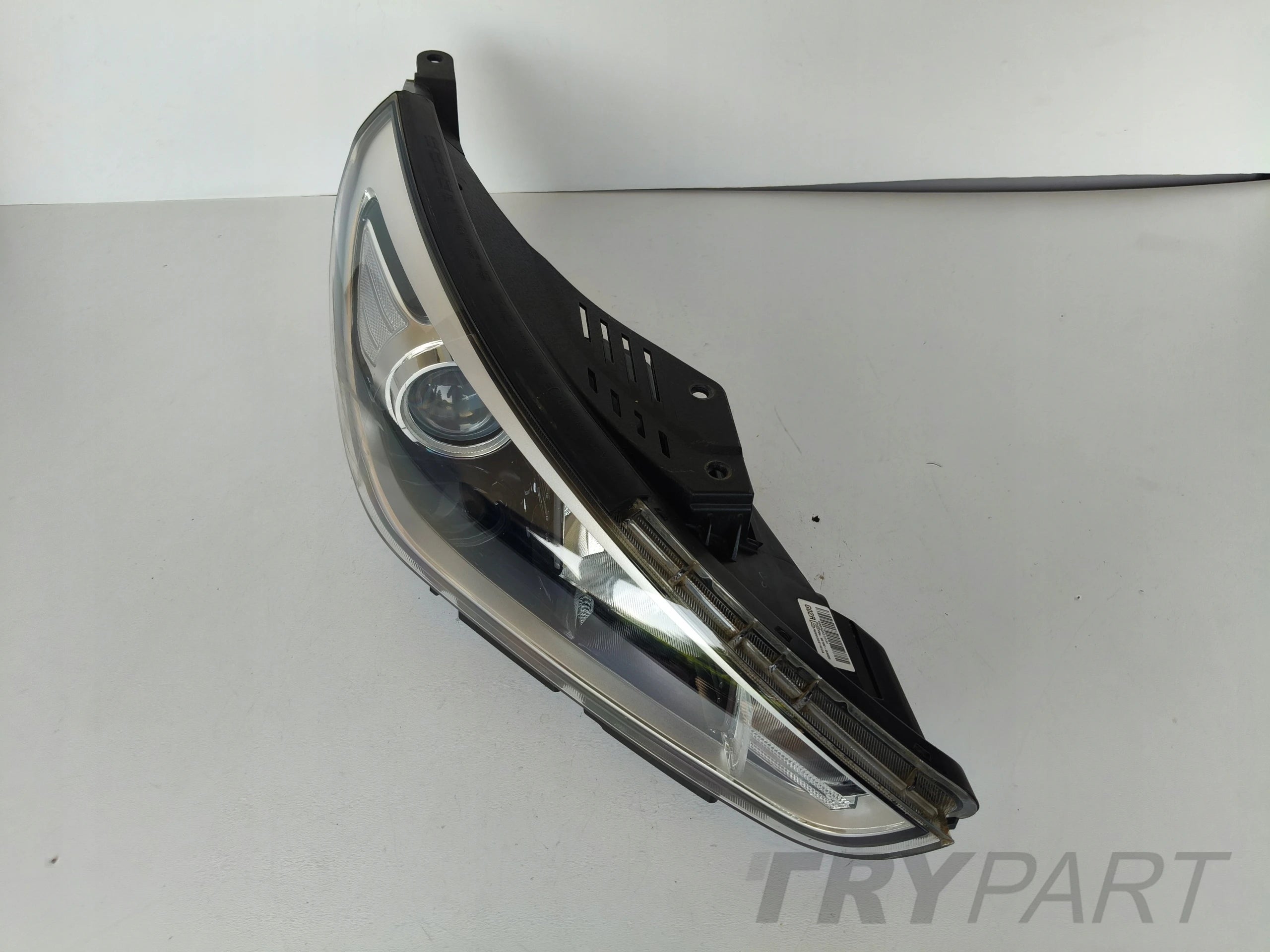 RIGHT HEADLIGHT HYUNDAI I30 III 17- WITH CORNERING LIGHTS