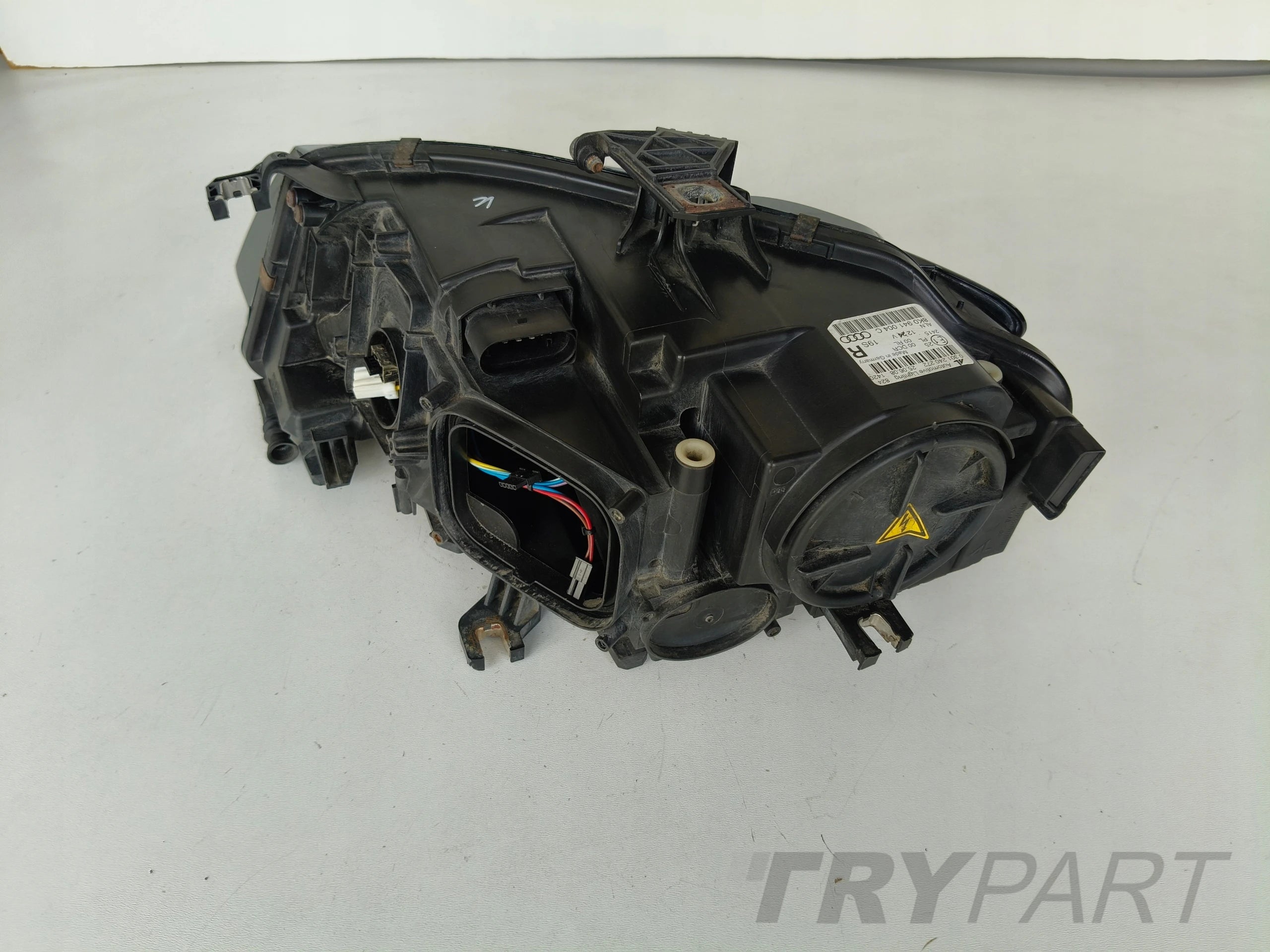 RIGHT HEADLIGHT LAMP AUDI A4 B8 8K 07- XENON LED NON-ADAPTIVE