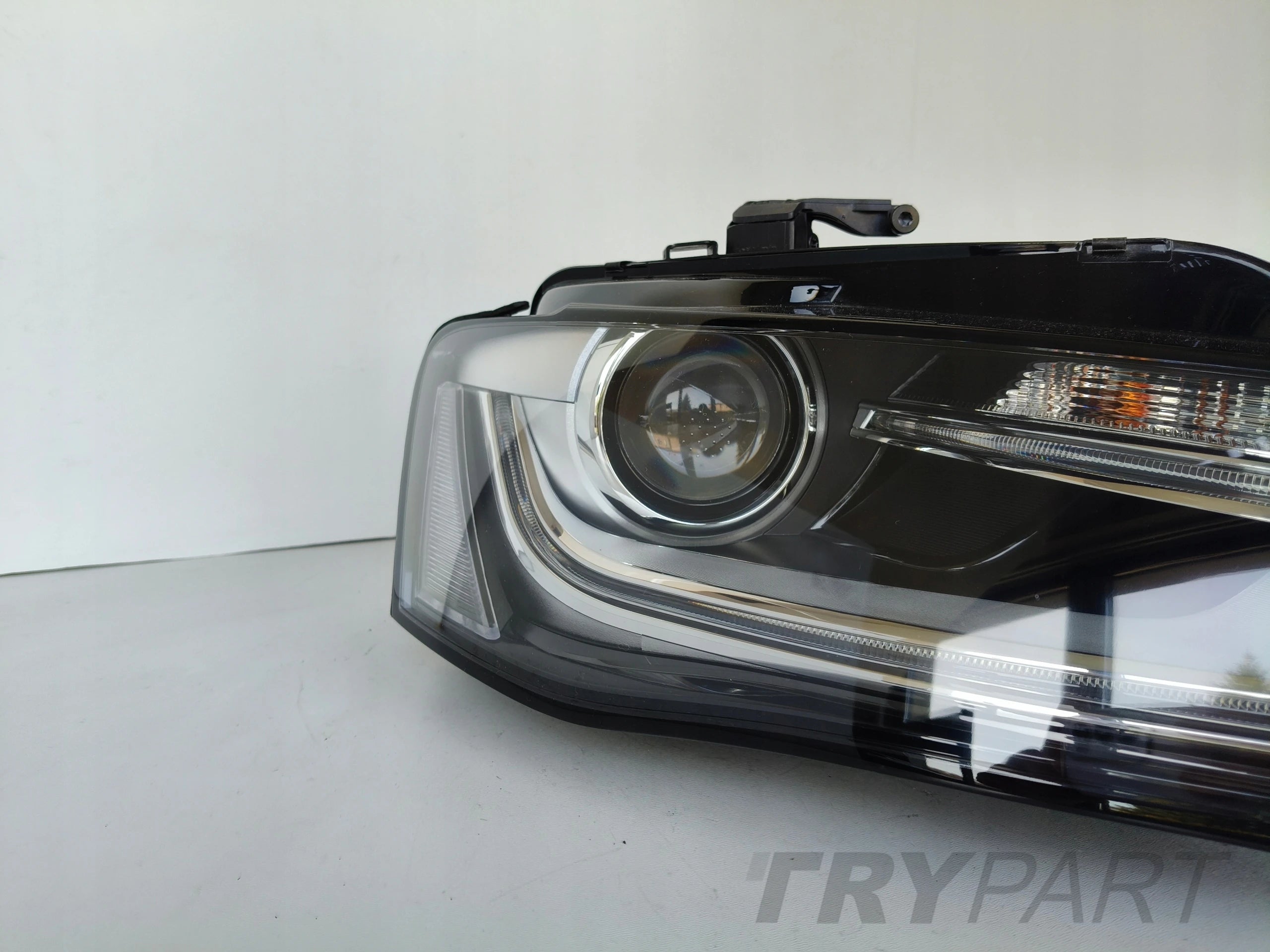 RIGHT HEADLIGHT LAMP AUDI A4 B8 8K 8K0 11-15 FACELIFT XENON LED NON-ADAPTIVE