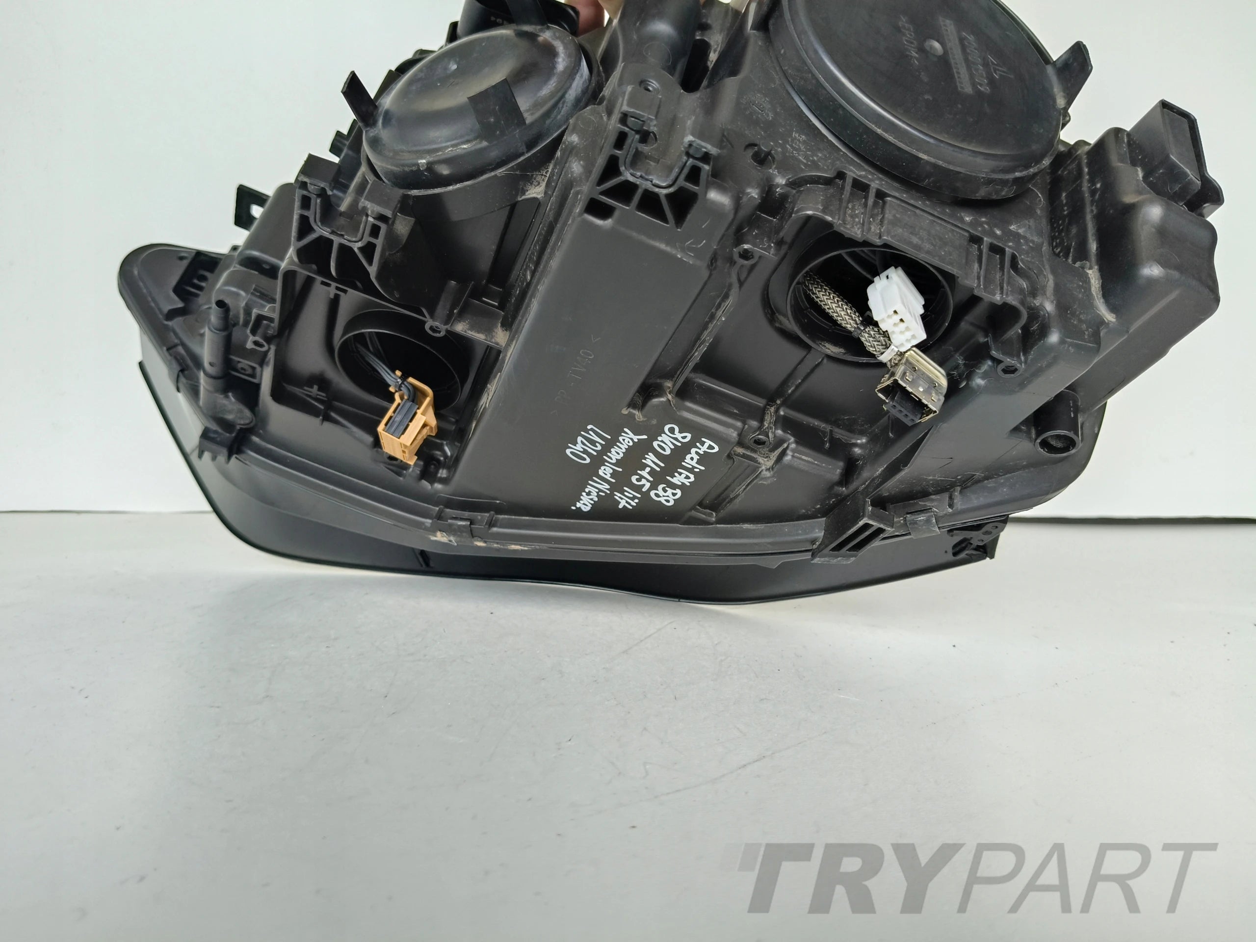 RIGHT HEADLIGHT LAMP AUDI A4 B8 8K0 8K 11-15 LIFT XENON LED NON-ADAPTIVE